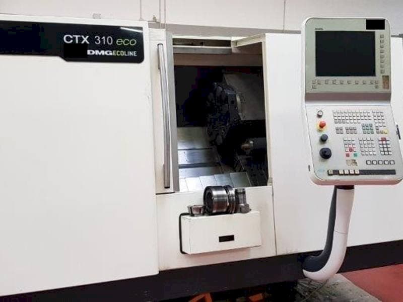 Frontansicht der DMG GILDEMEISTER CTX 310 V3 Eco  Maschine