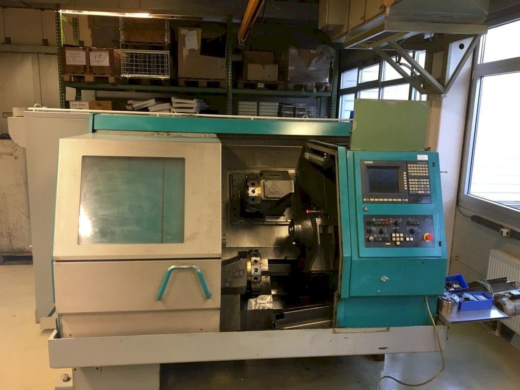 Frontansicht der Index G200  Maschine