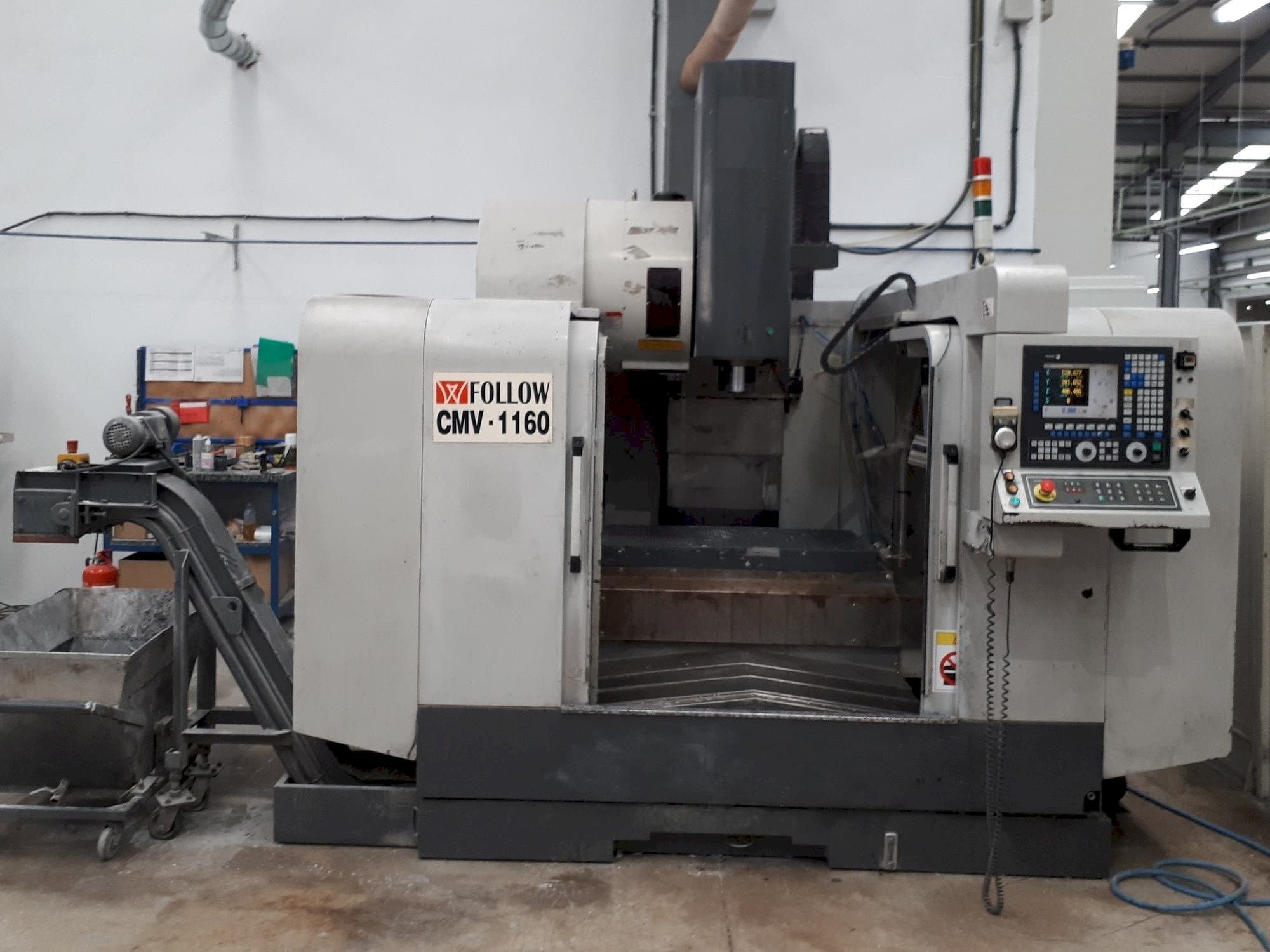 Frontansicht der Follow CMV 1160  Maschine