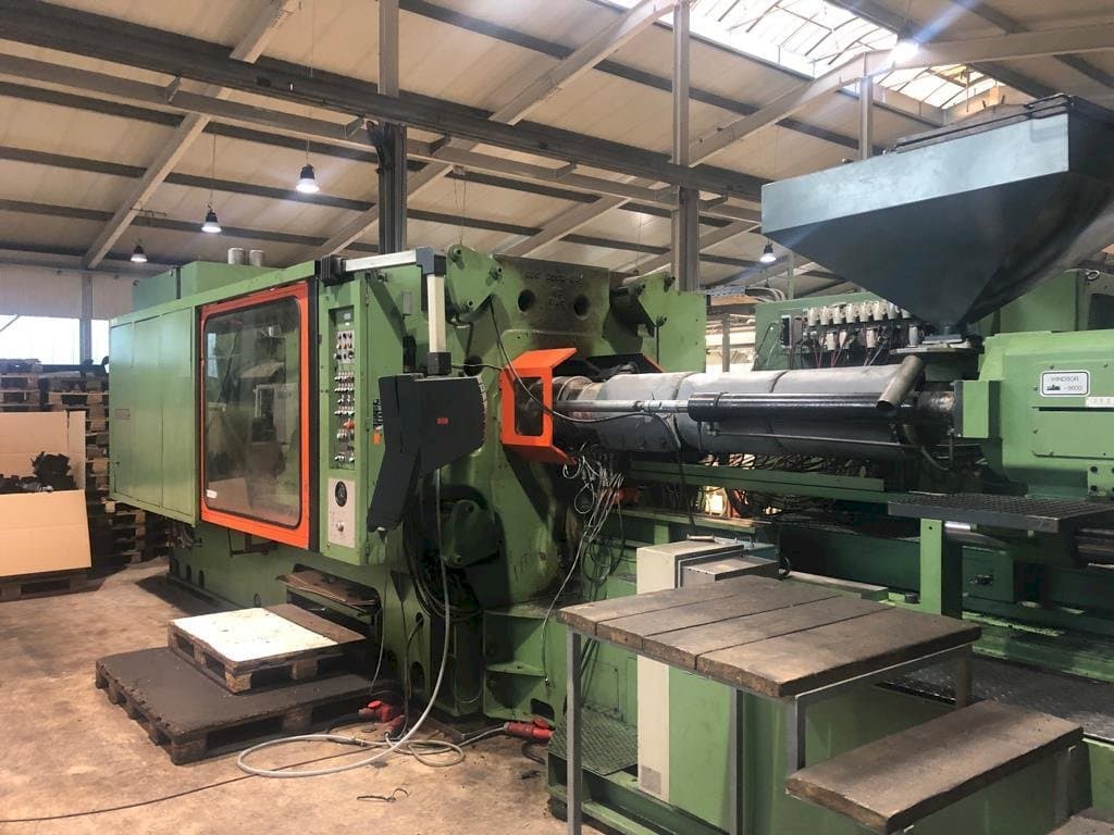 Linke Seitenansicht der Windsor W1000  Maschine