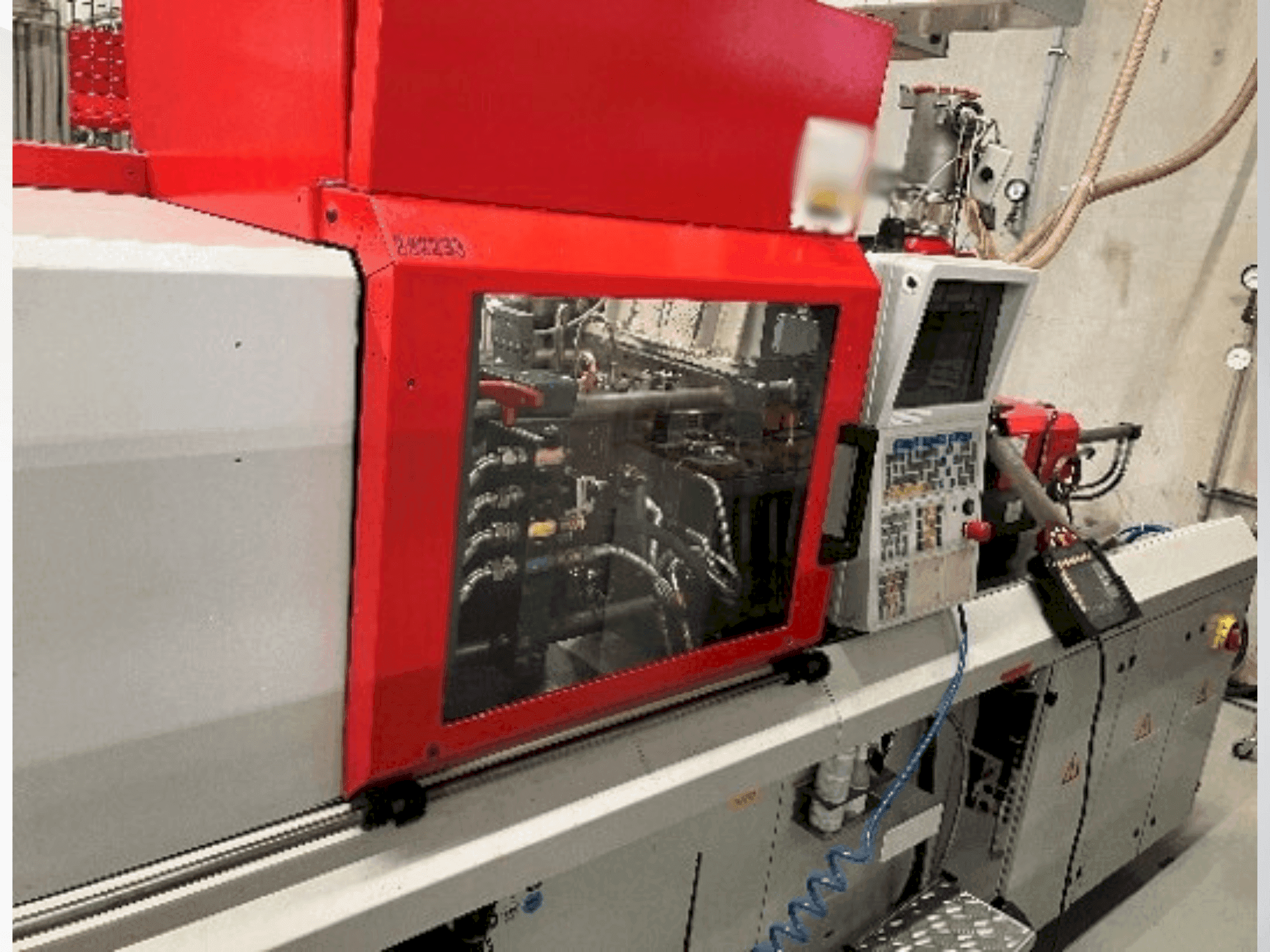 Frontansicht der Arburg Allrounder 320 U 500-150  Maschine