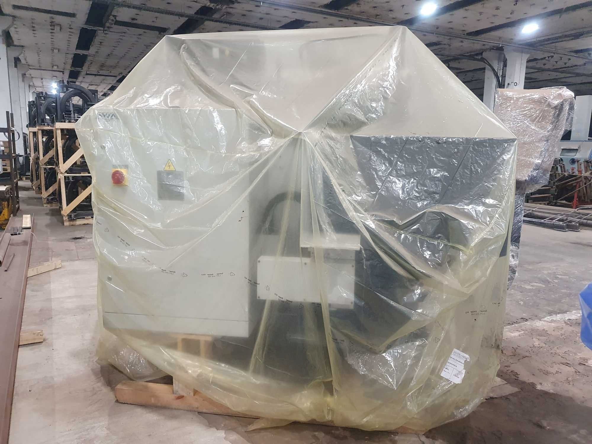 Frontansicht der Avia									 FOP FNE 50P  Maschine