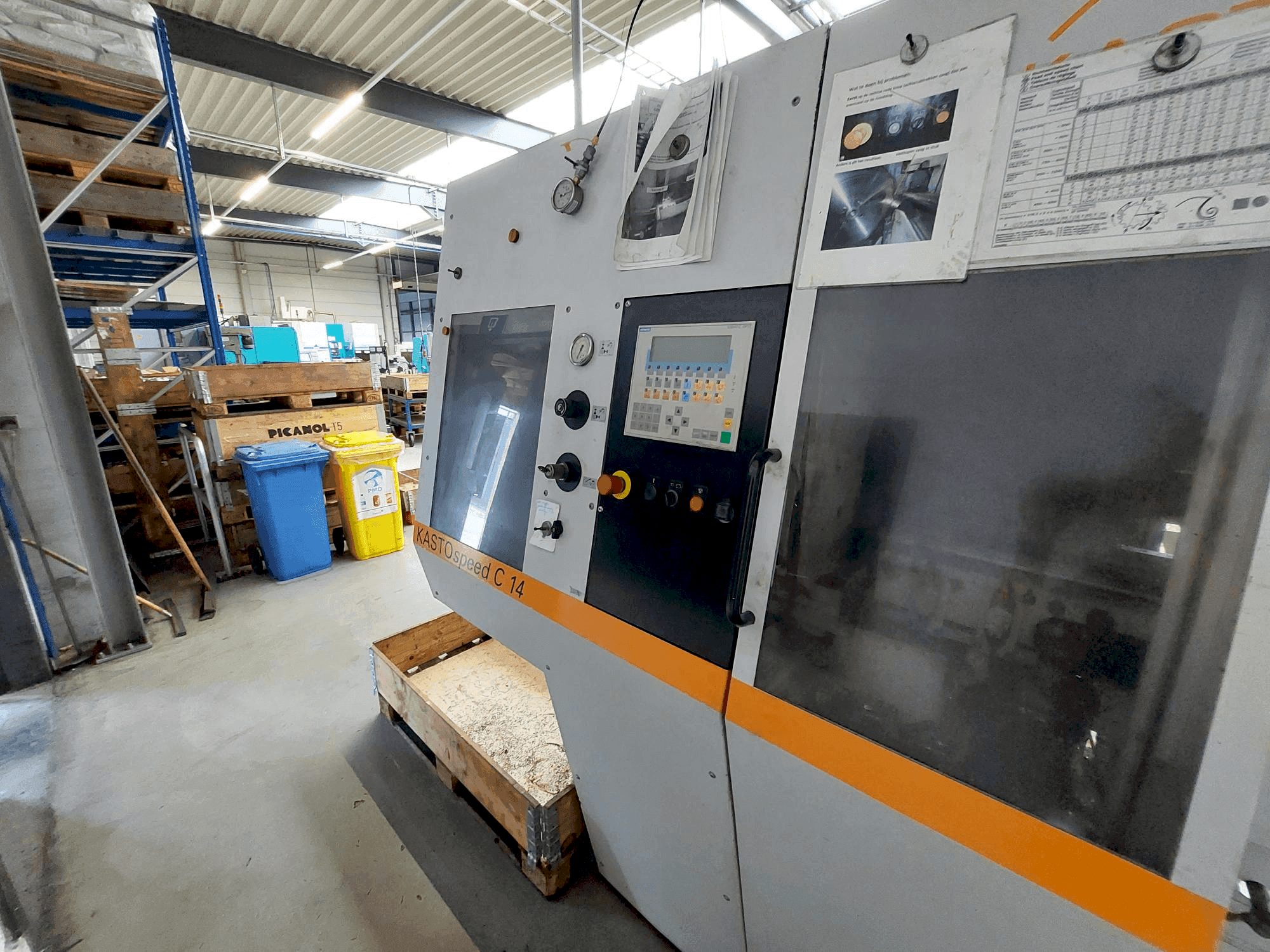 Frontansicht der KASTO speed C 14  Maschine