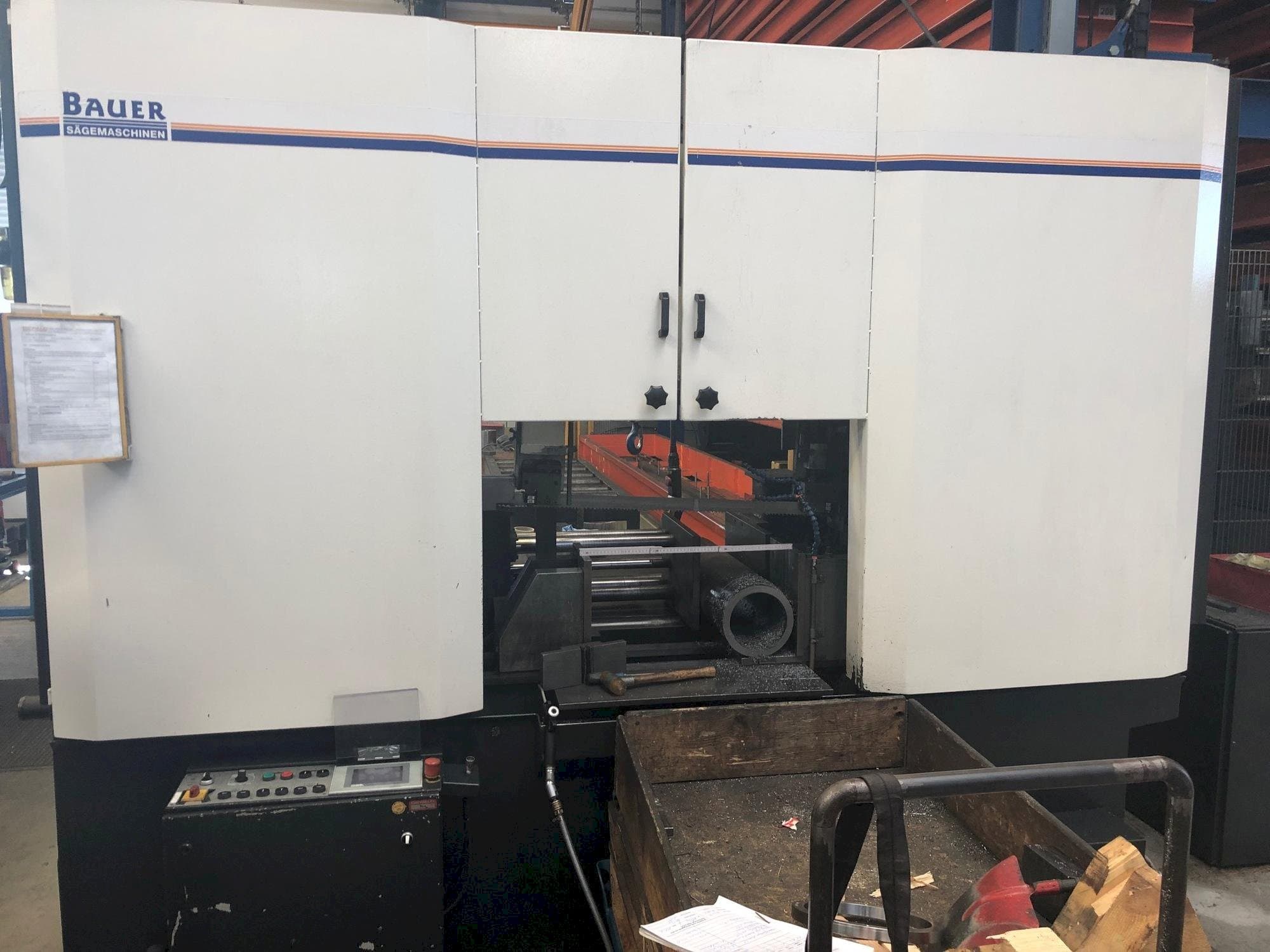 Frontansicht der BAUER SA 550 ZA  Maschine