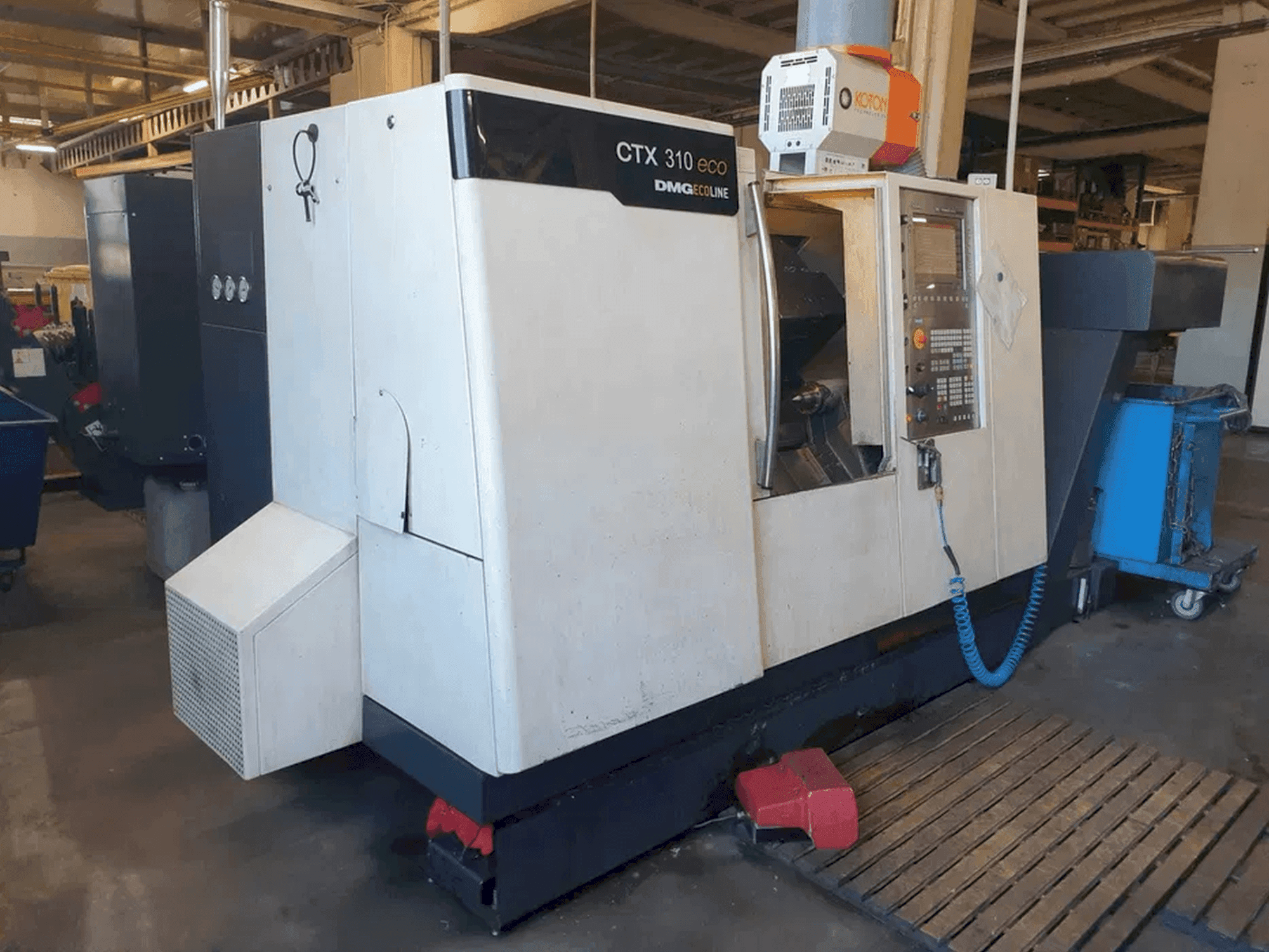 Frontansicht der DMG CTX 310 eco  Maschine