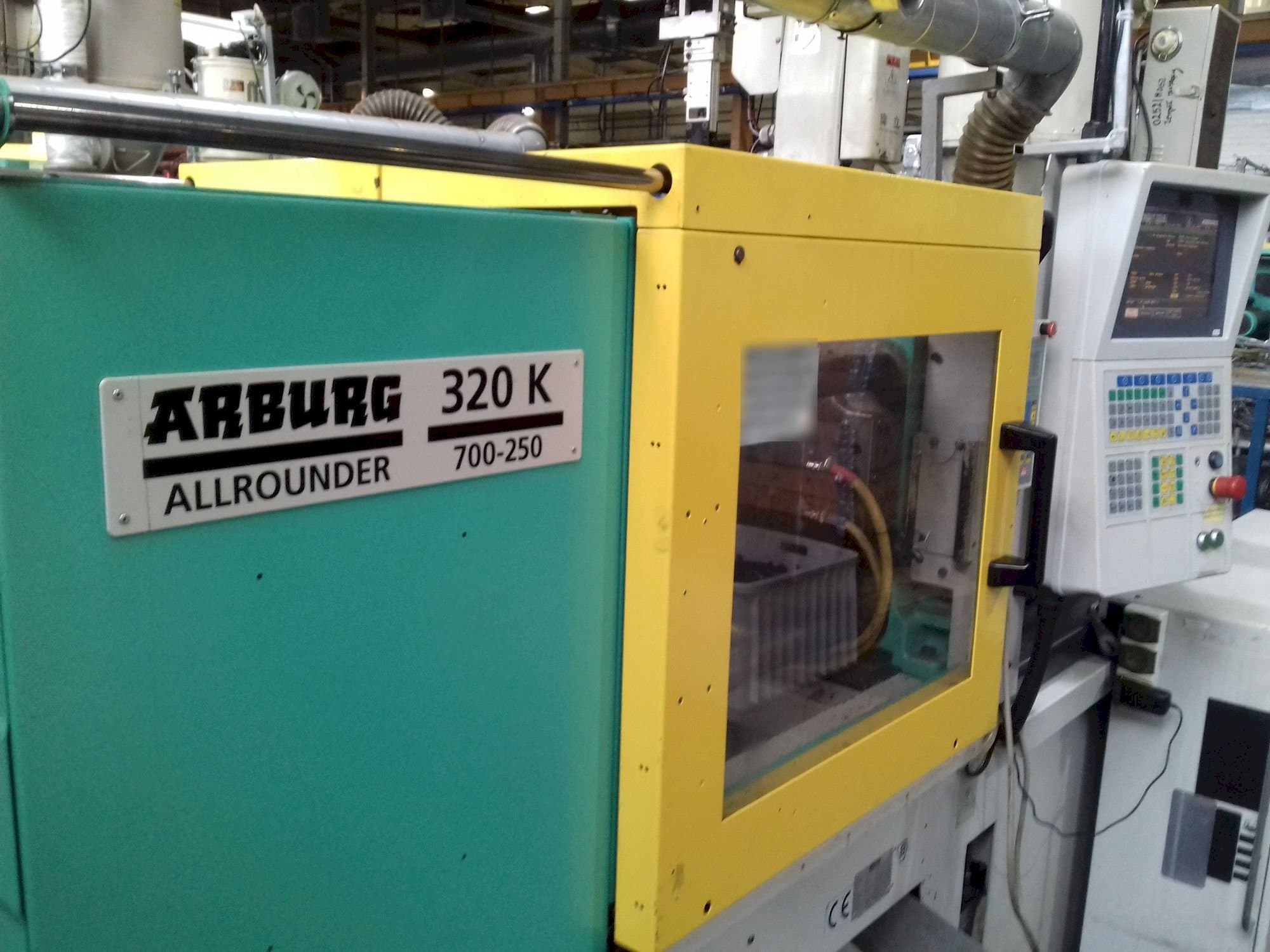 Frontansicht der Arburg ALLROUNDER 320 K 700-250  Maschine