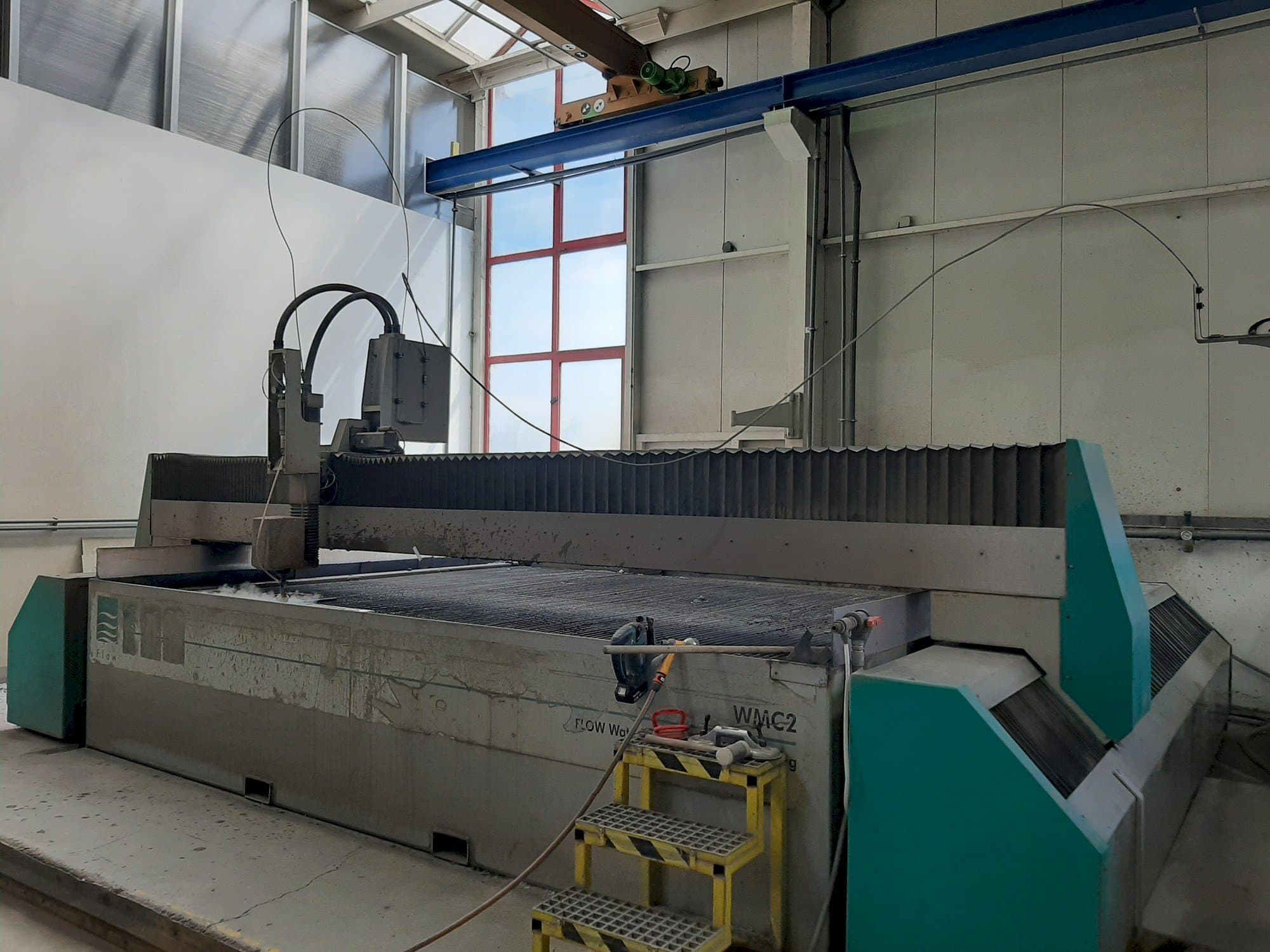 Frontansicht der Flow WMC2 4030  Maschine