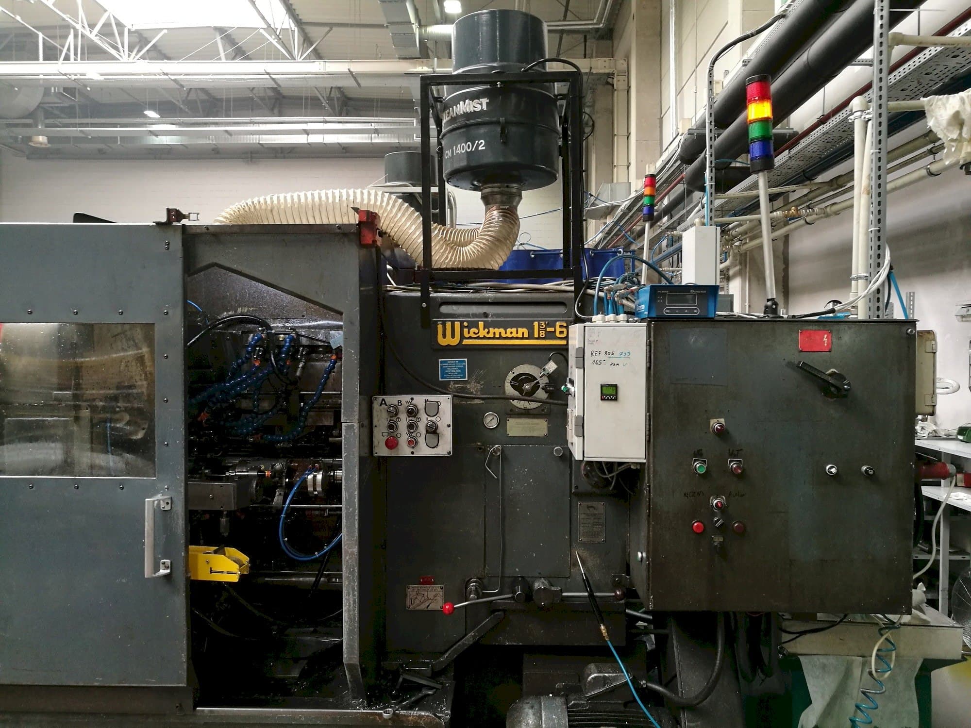 Frontansicht der Wickman 1  3/8"-6  Maschine