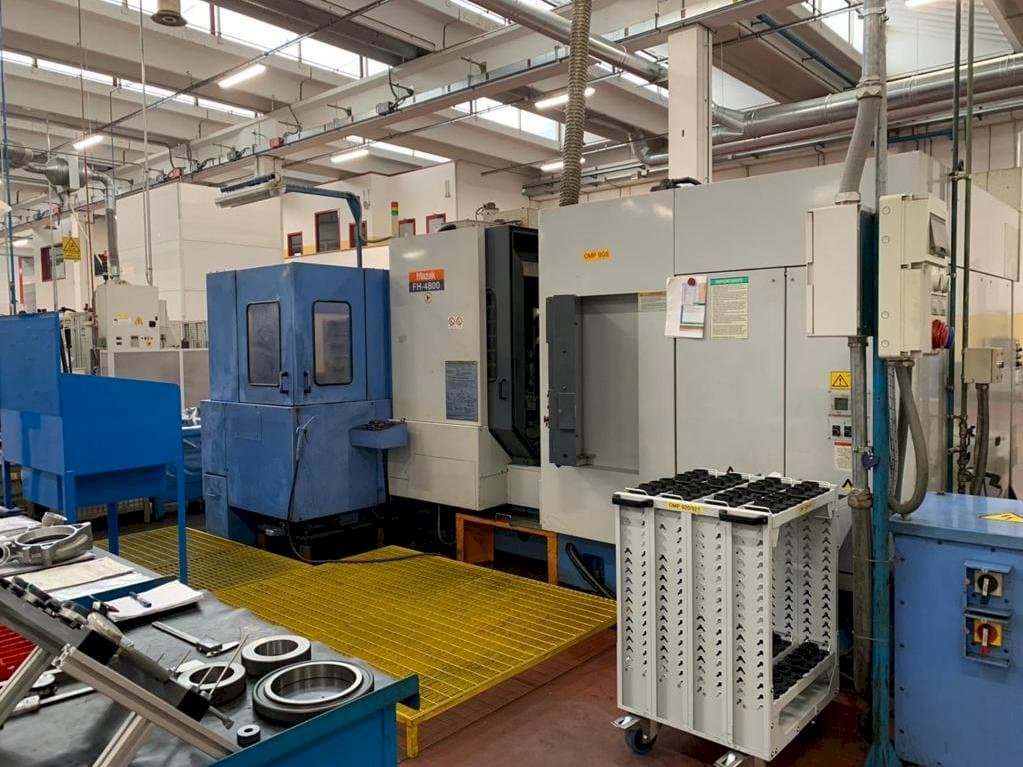 Frontansicht der Mazak FH-4800  Maschine