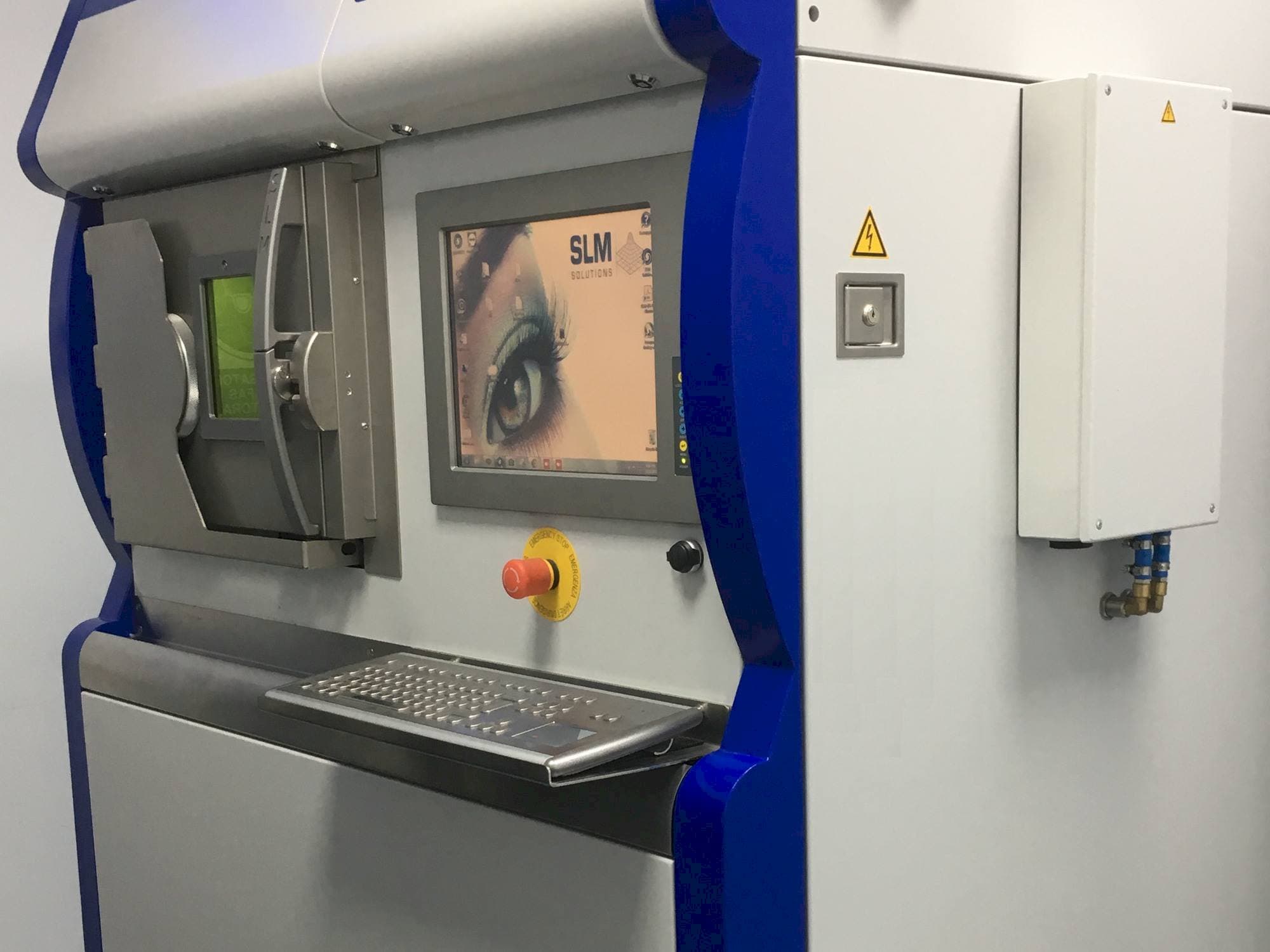 Frontansicht der SML  125HL  Maschine