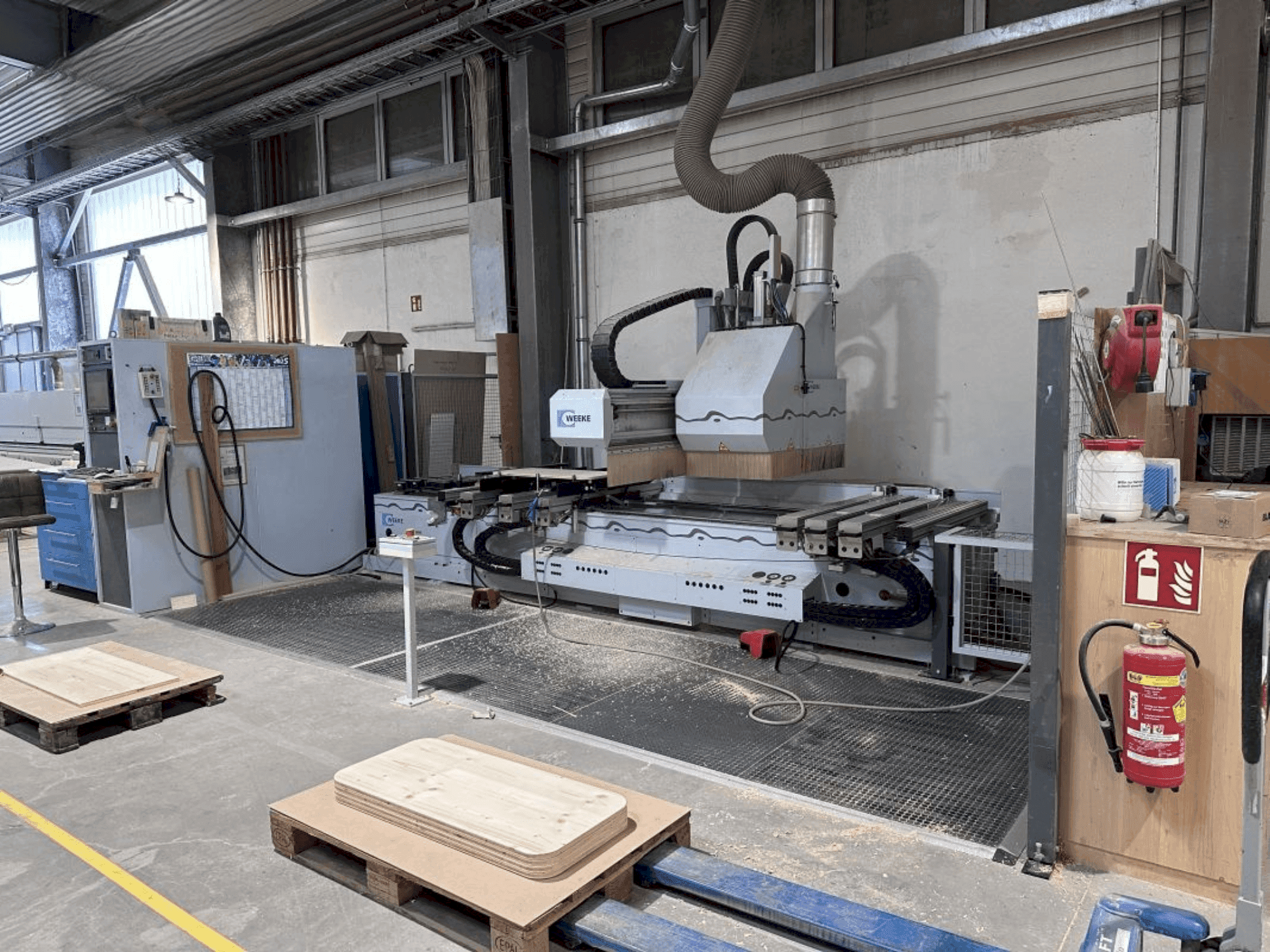Frontansicht der Weeke OPTIMAT BHC 550  Maschine
