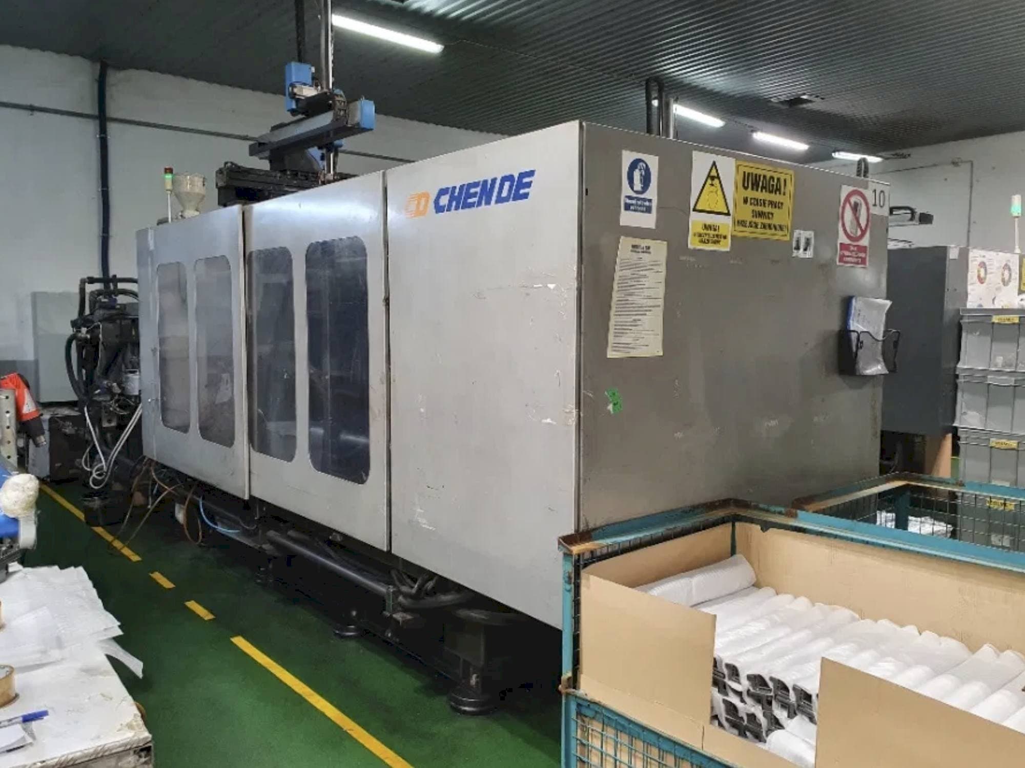 Frontansicht der CHENDE CJ480M3V  Maschine