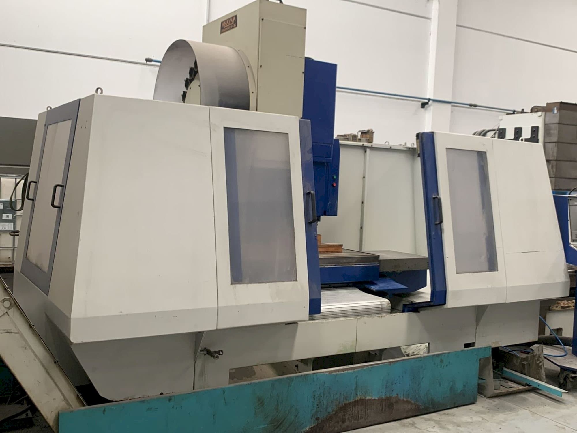 Frontansicht der ANAYAK Anakmatik-9  Maschine