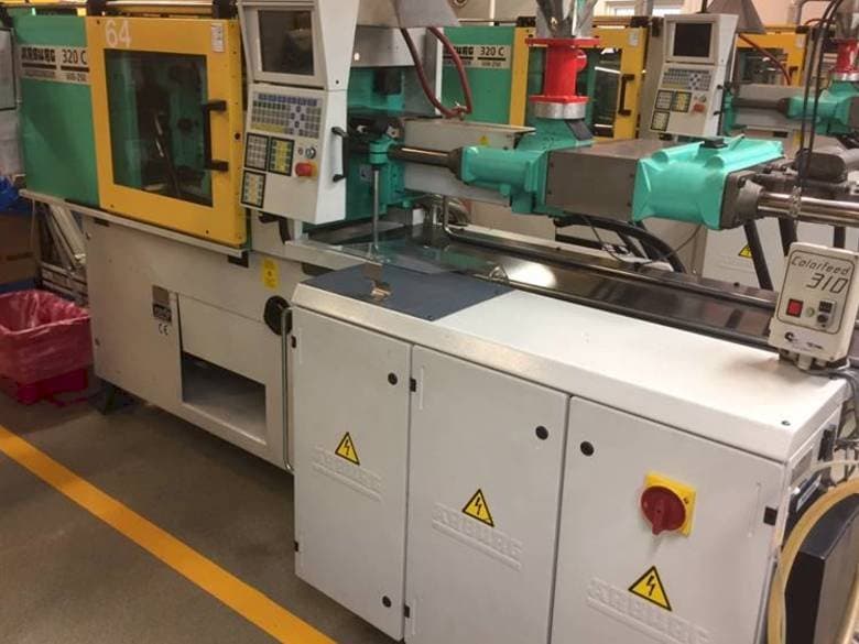 Frontansicht der Arburg 320 C 600-250  Maschine
