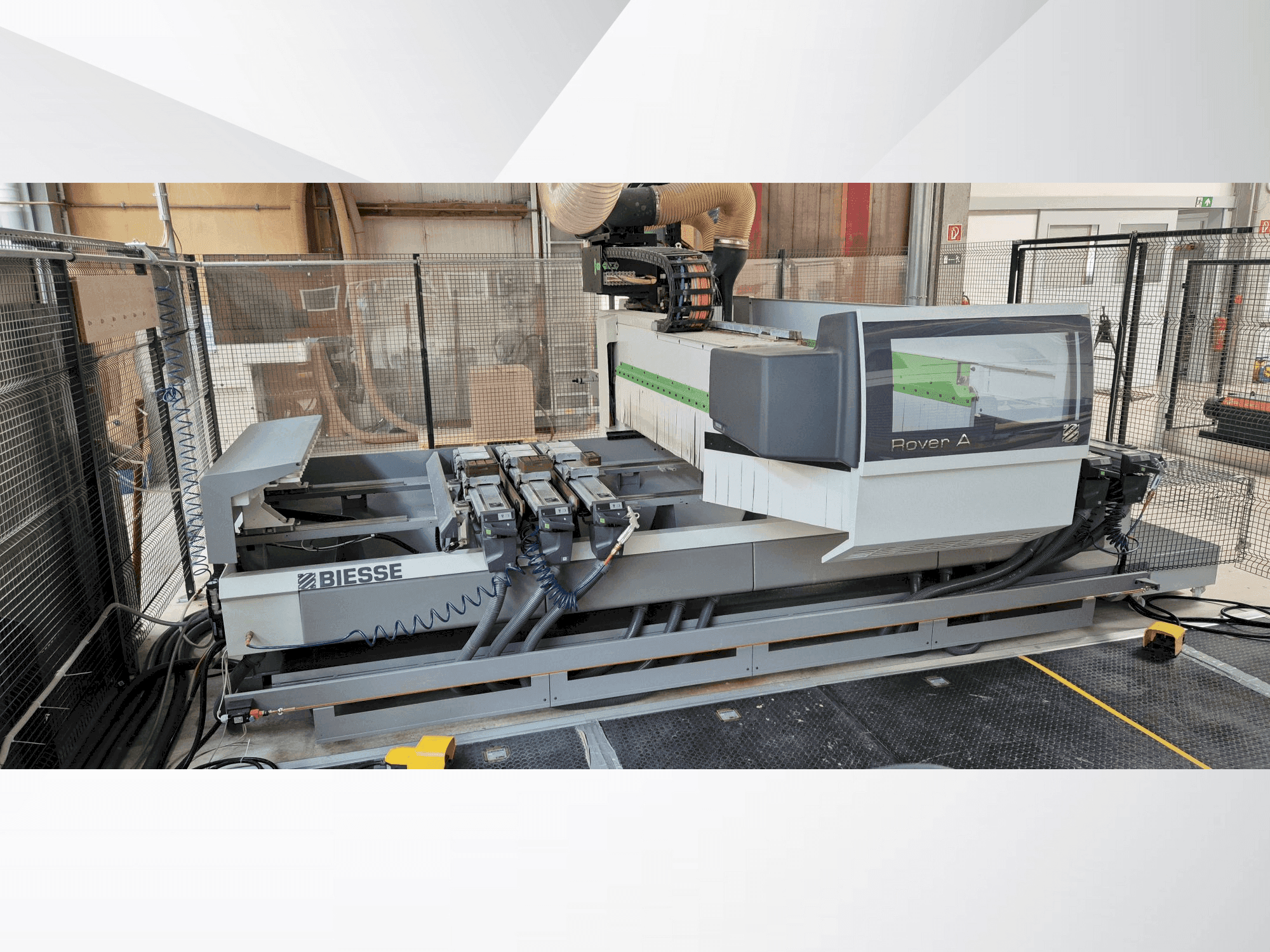 Frontansicht der BIESSE Rover A ATS  Maschine