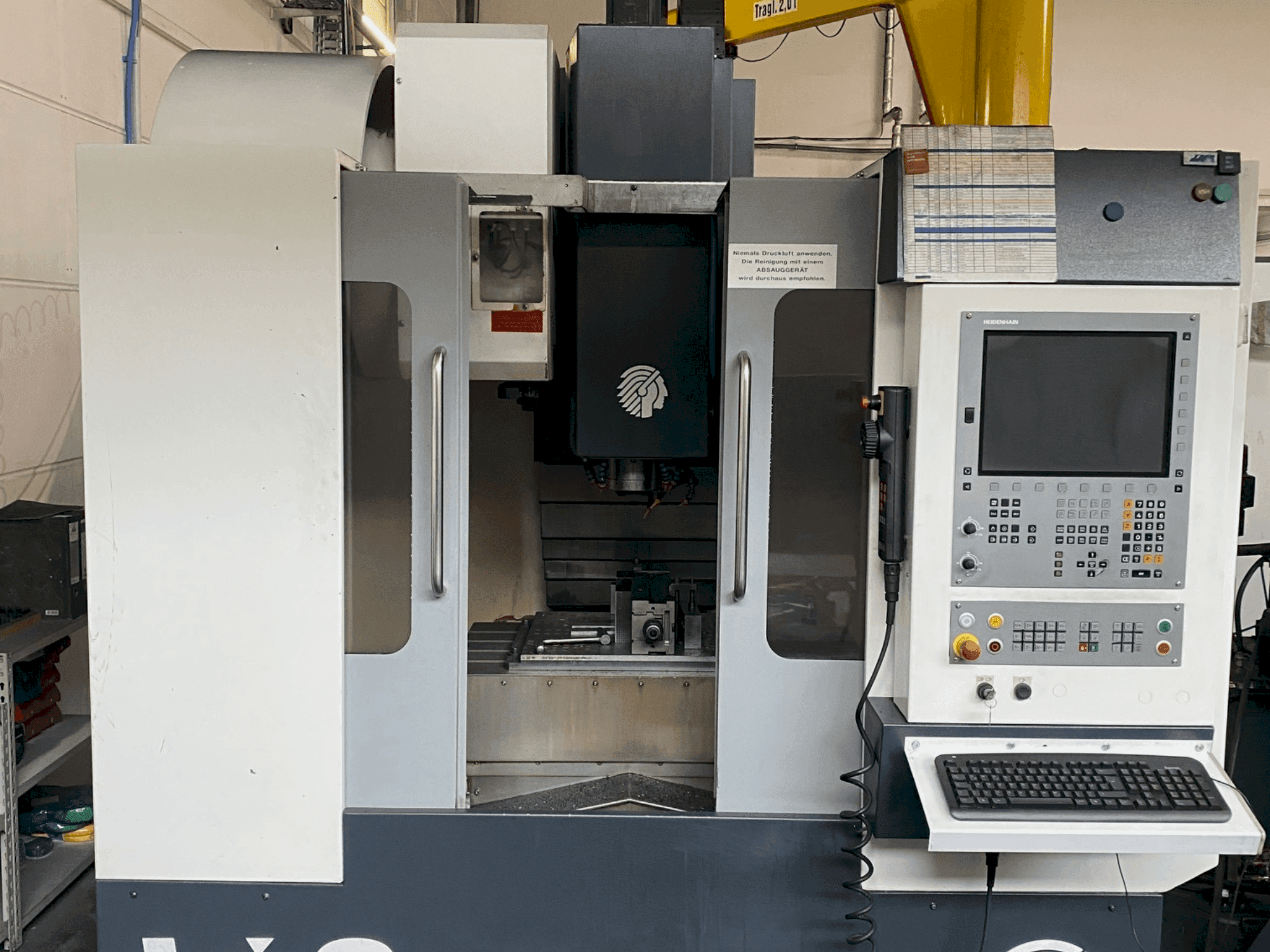 Frontansicht der Huron VX8  Maschine