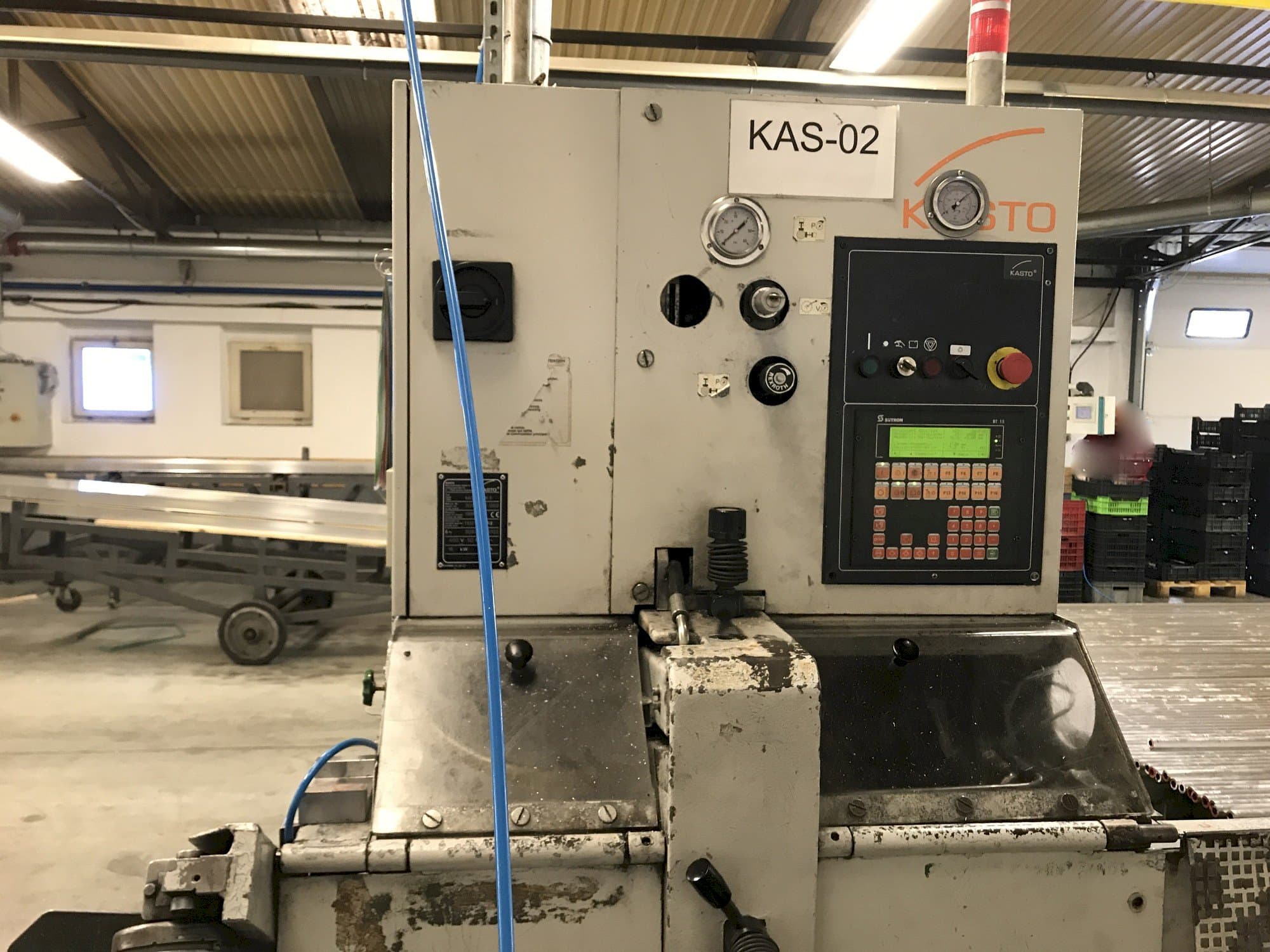 Frontansicht der KASTO wa M9  Maschine