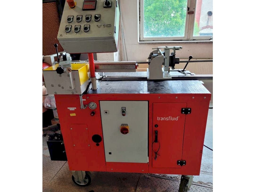 Frontansicht der Transfluid DB 2060-K  Maschine