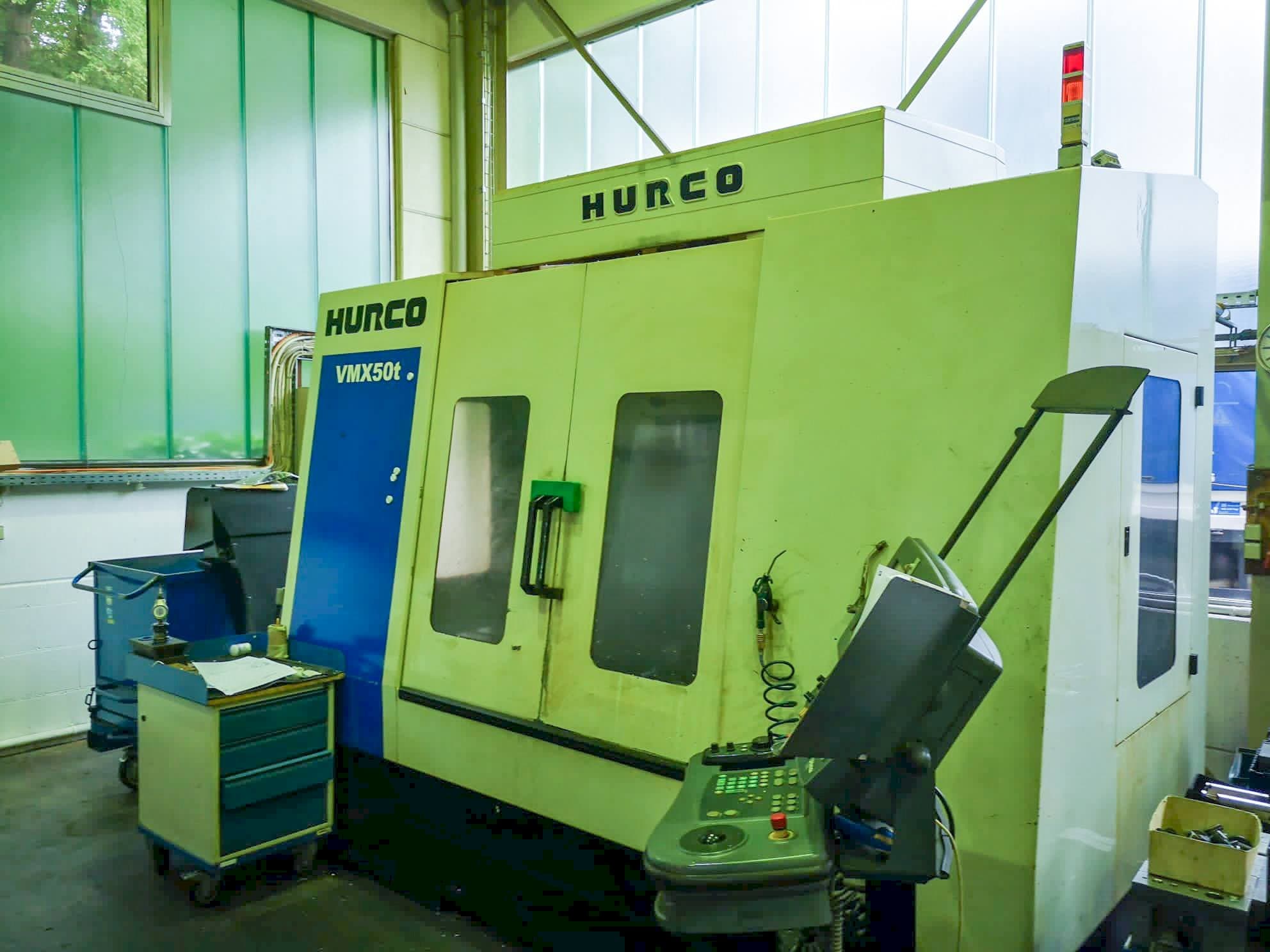 Frontansicht der Hurco VMX50t  Maschine