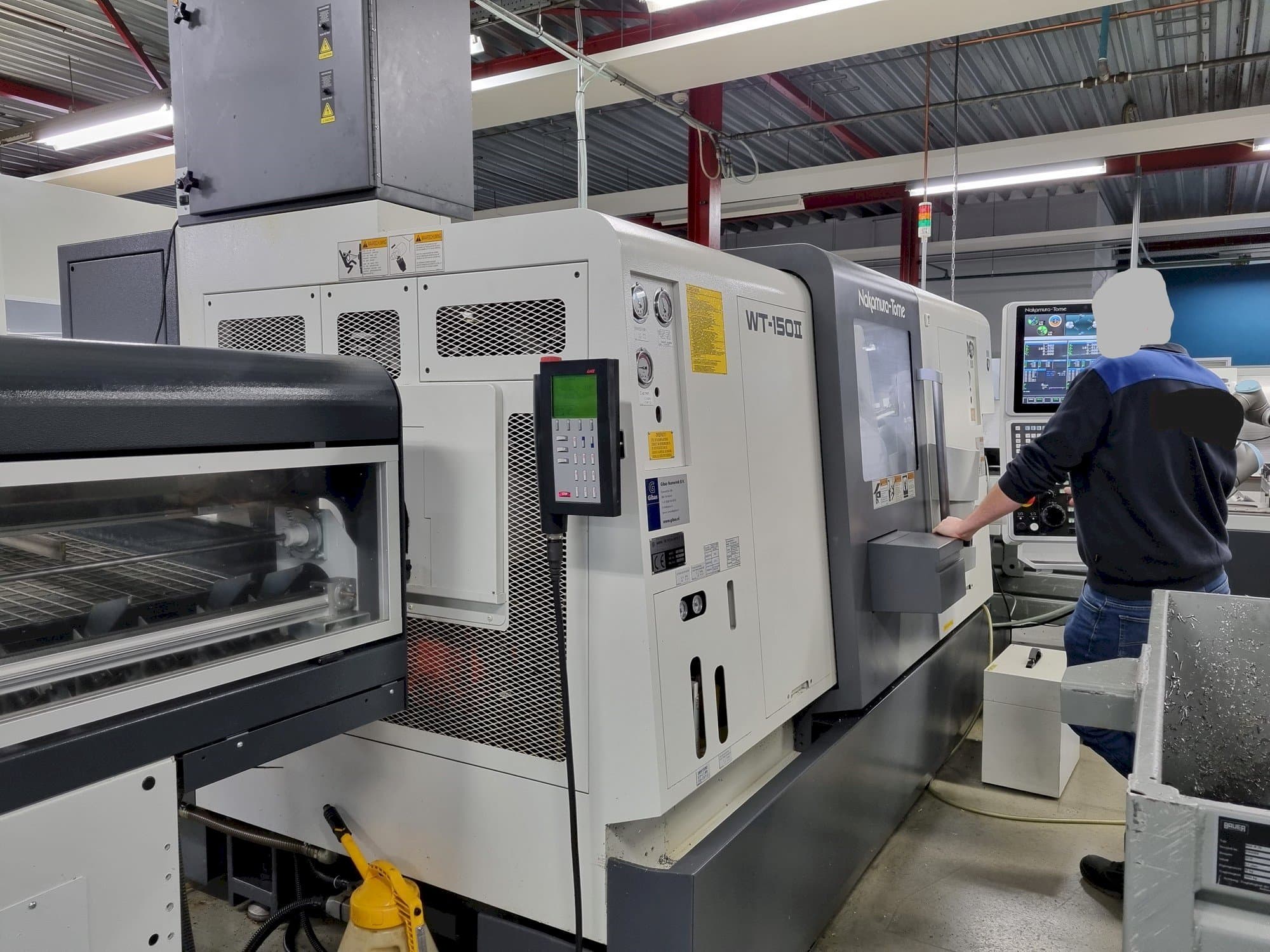 Frontansicht der NAKAMURA-TOME WT-150II  Maschine