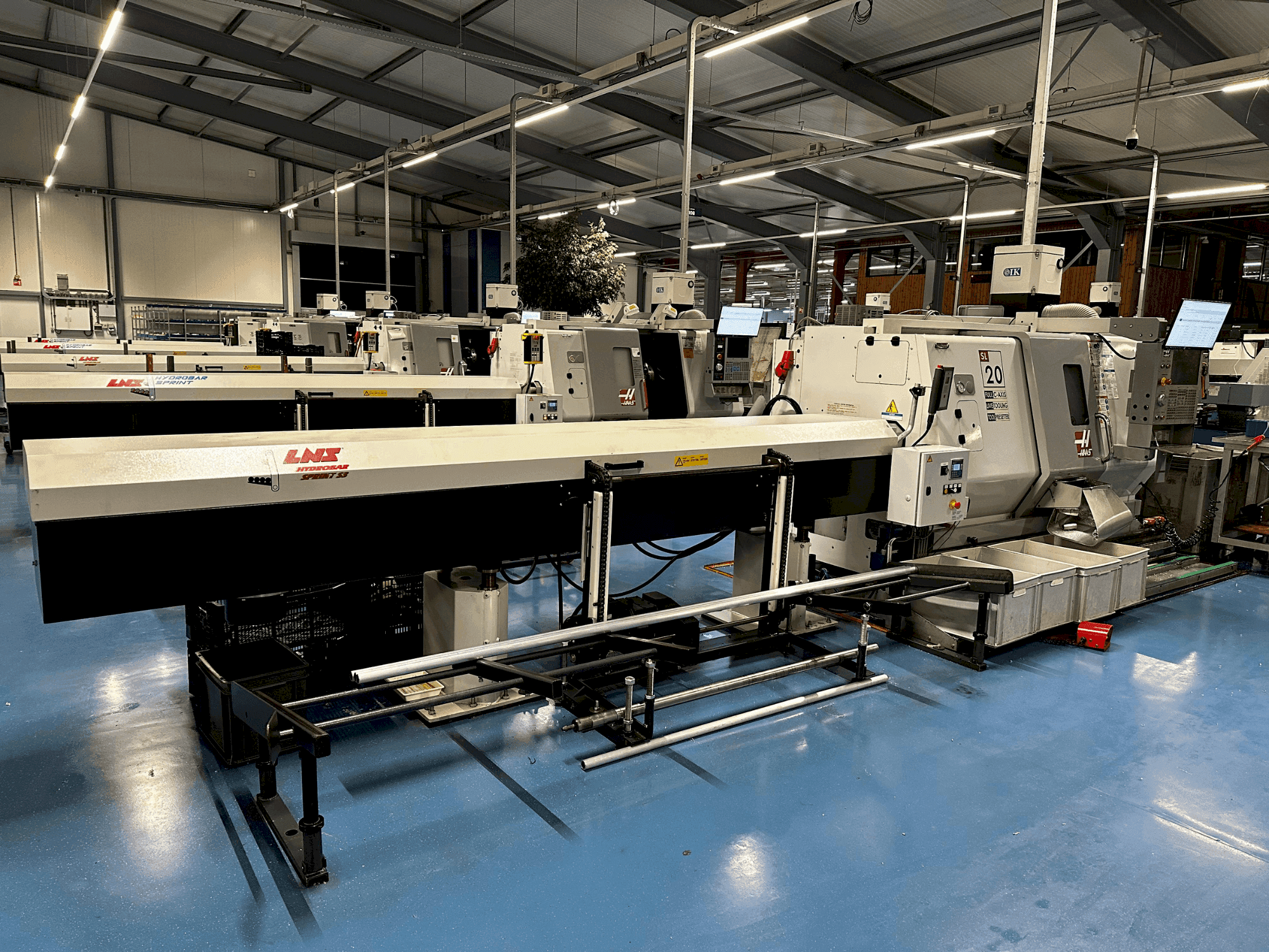 Frontansicht der HAAS SL-20HE  Maschine