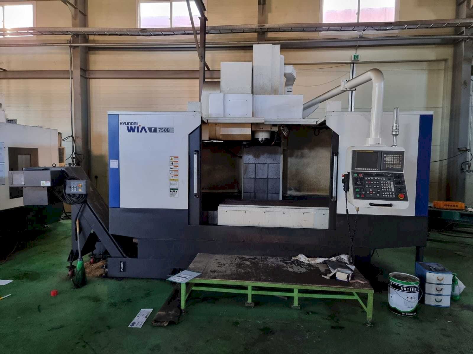 Frontansicht der Hyundai Wia F750B  Maschine