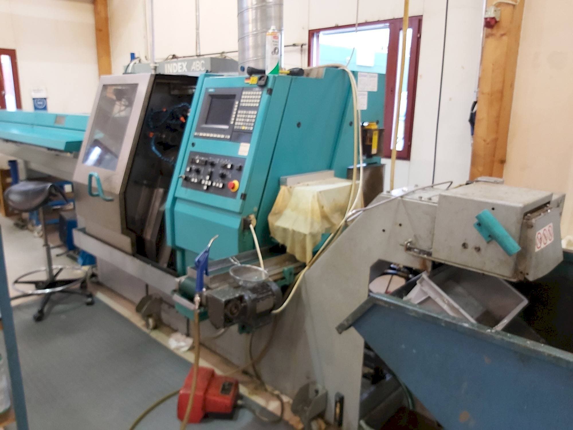 Frontansicht der Index ABC  Maschine