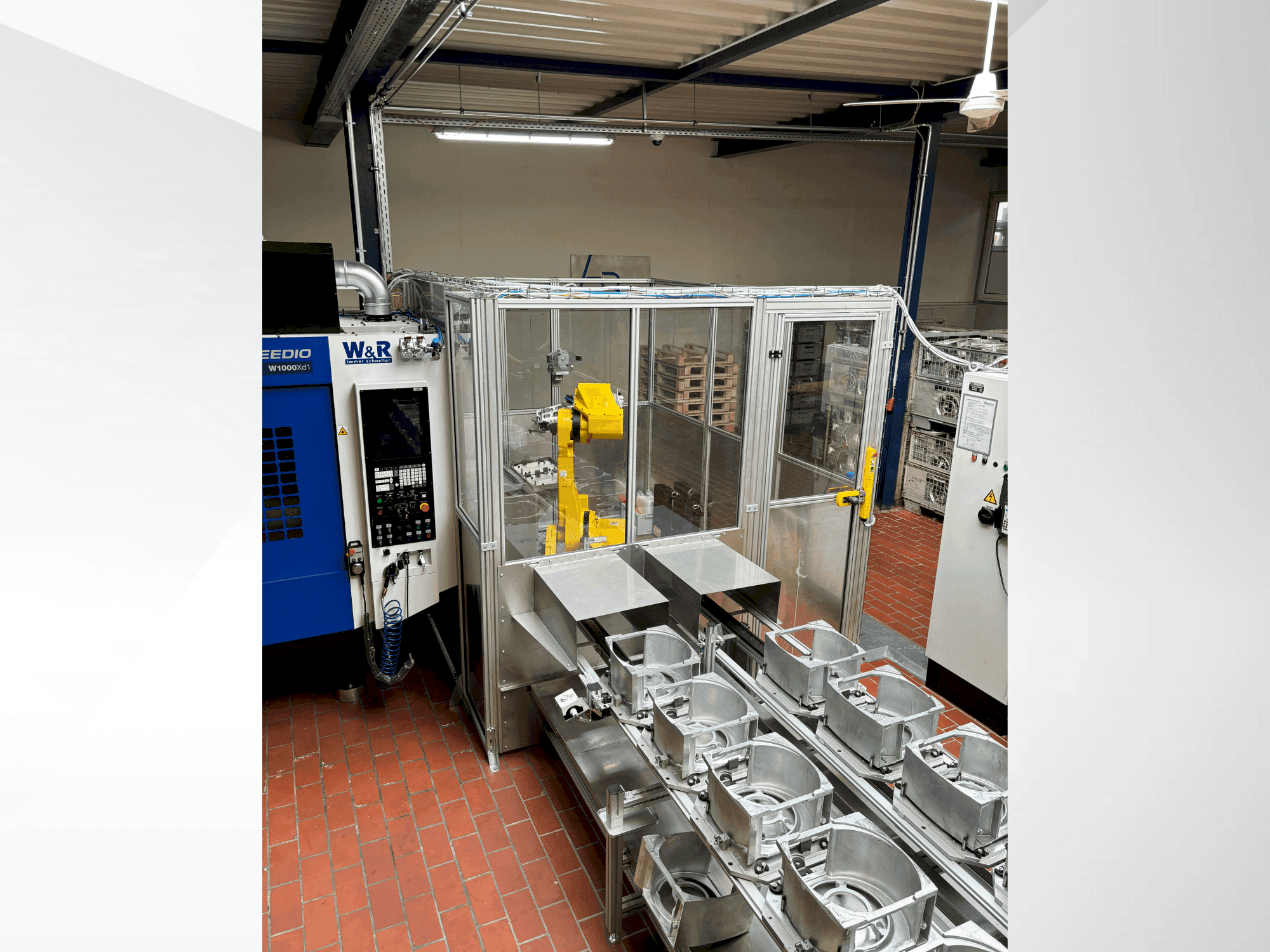 Frontansicht der FANUC M710 iC 70  Maschine