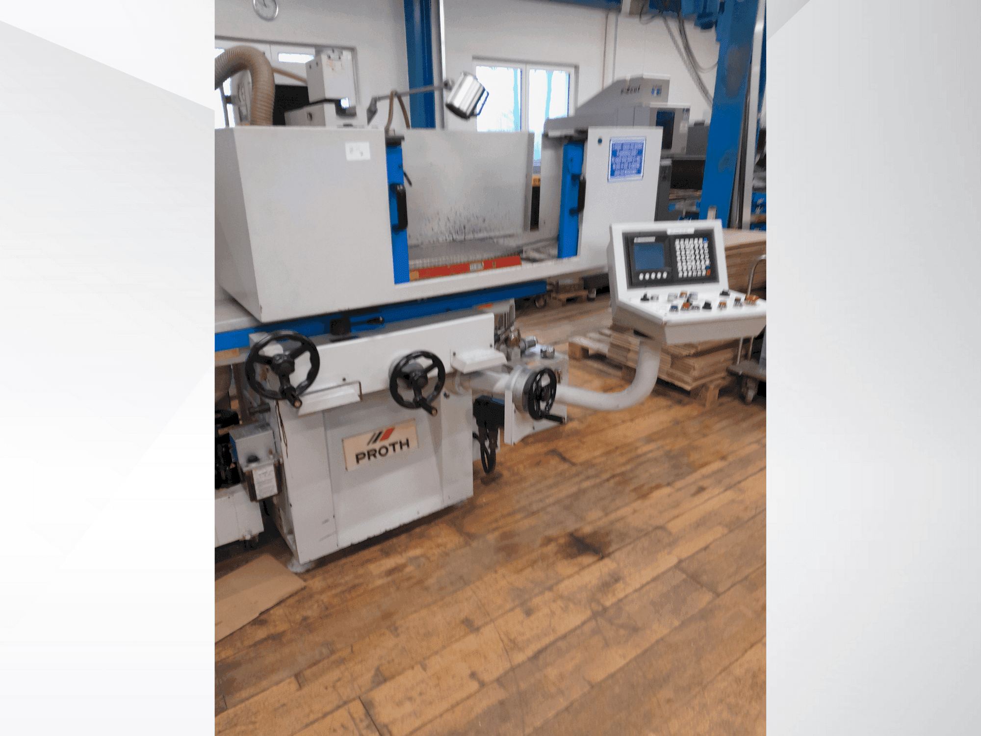 Frontansicht der Proth PSGS-3060AH  Maschine