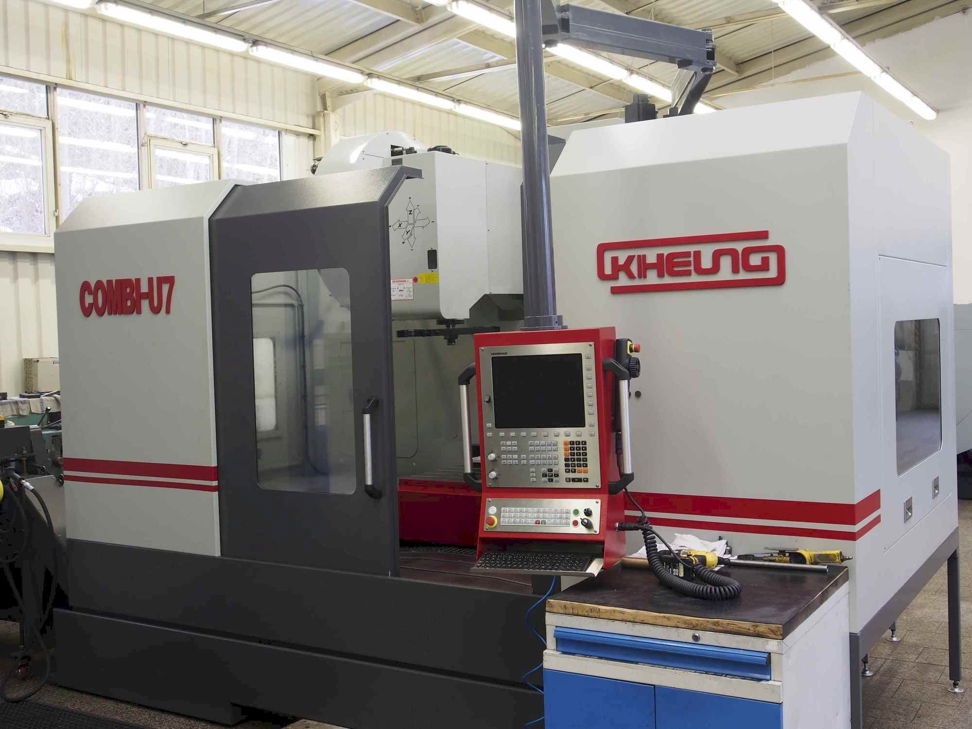 Frontansicht der KIHEUNG Combi-U7  Maschine