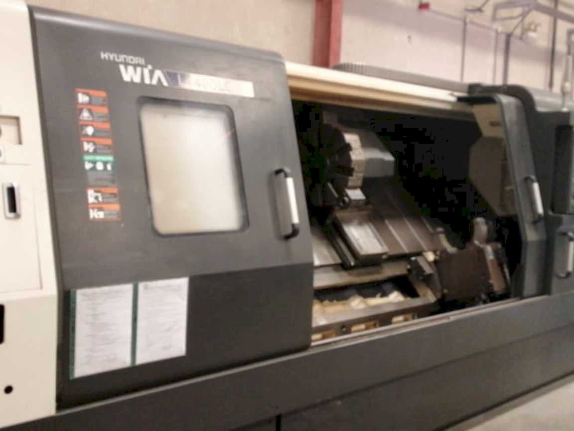 Frontansicht der Hyundai Wia L400LC  Maschine