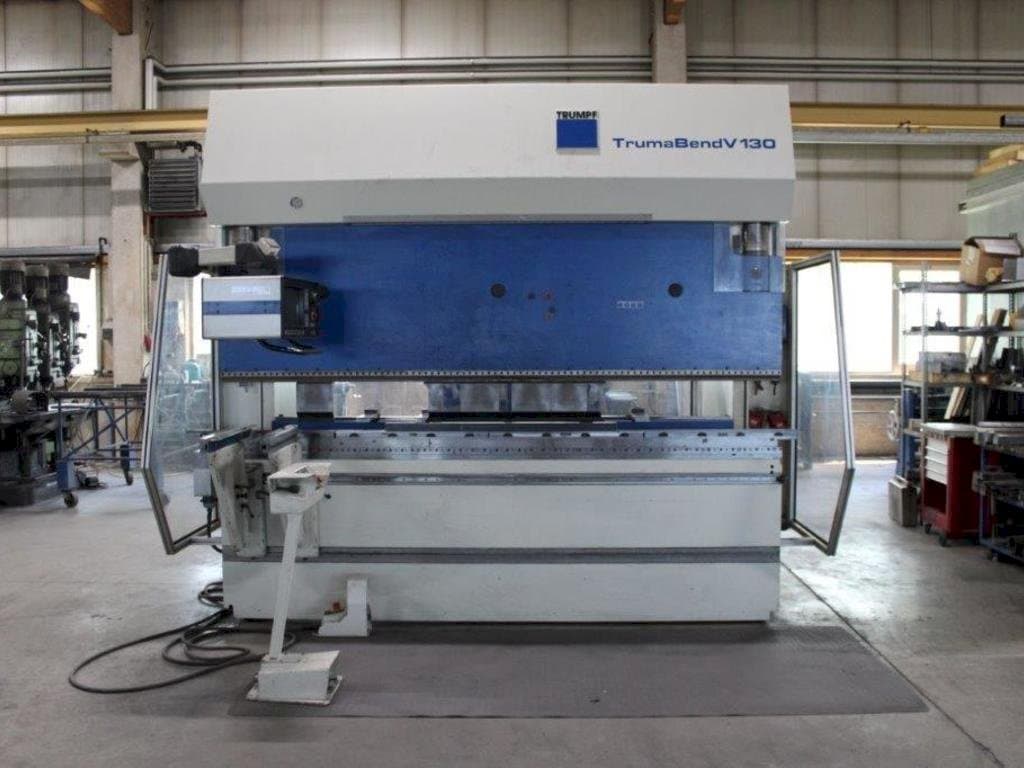 Frontansicht der Trumpf TrumaBend V130  Maschine