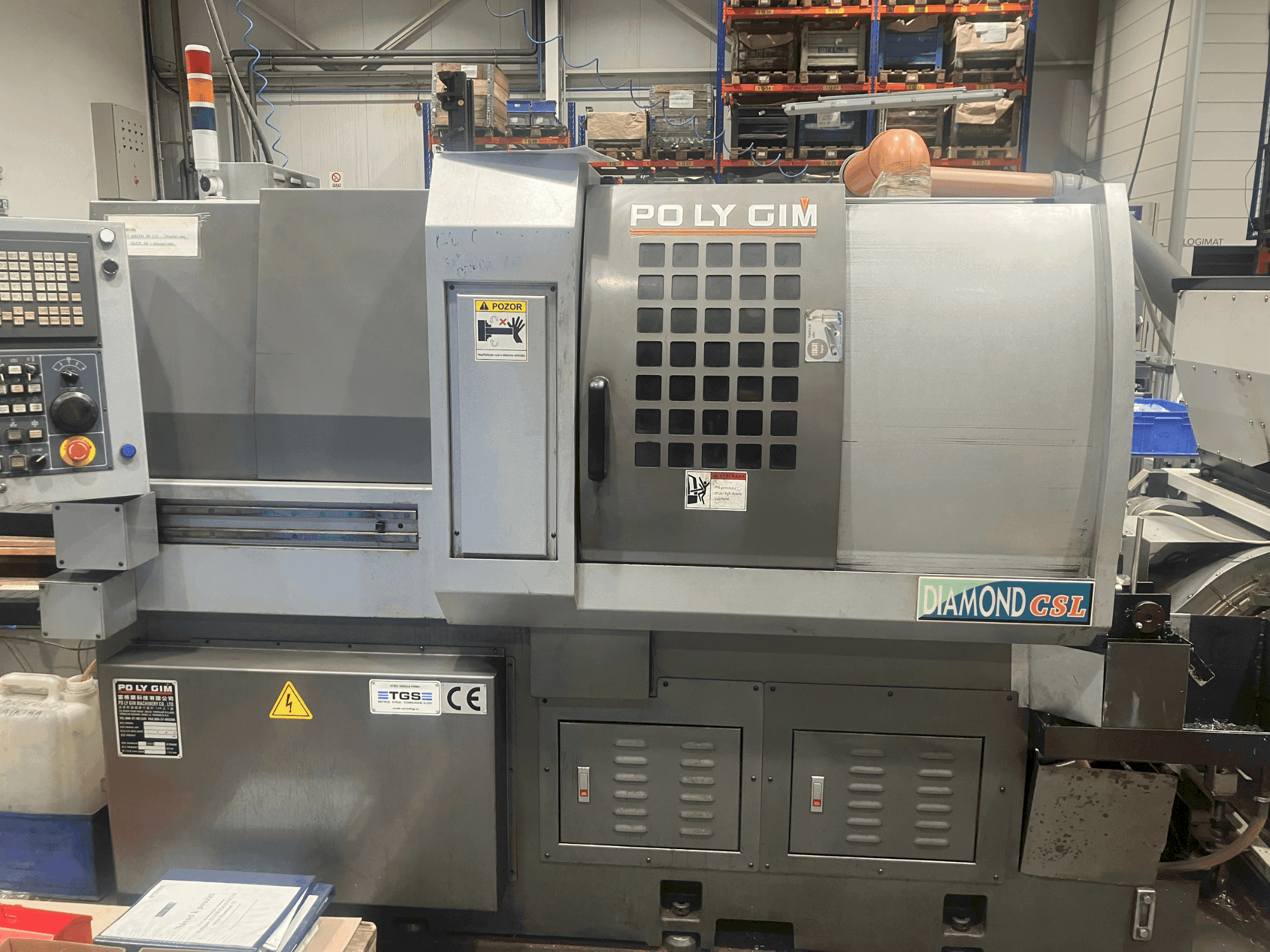 Frontansicht der PO LY GIM Diamond 32CSL  Maschine