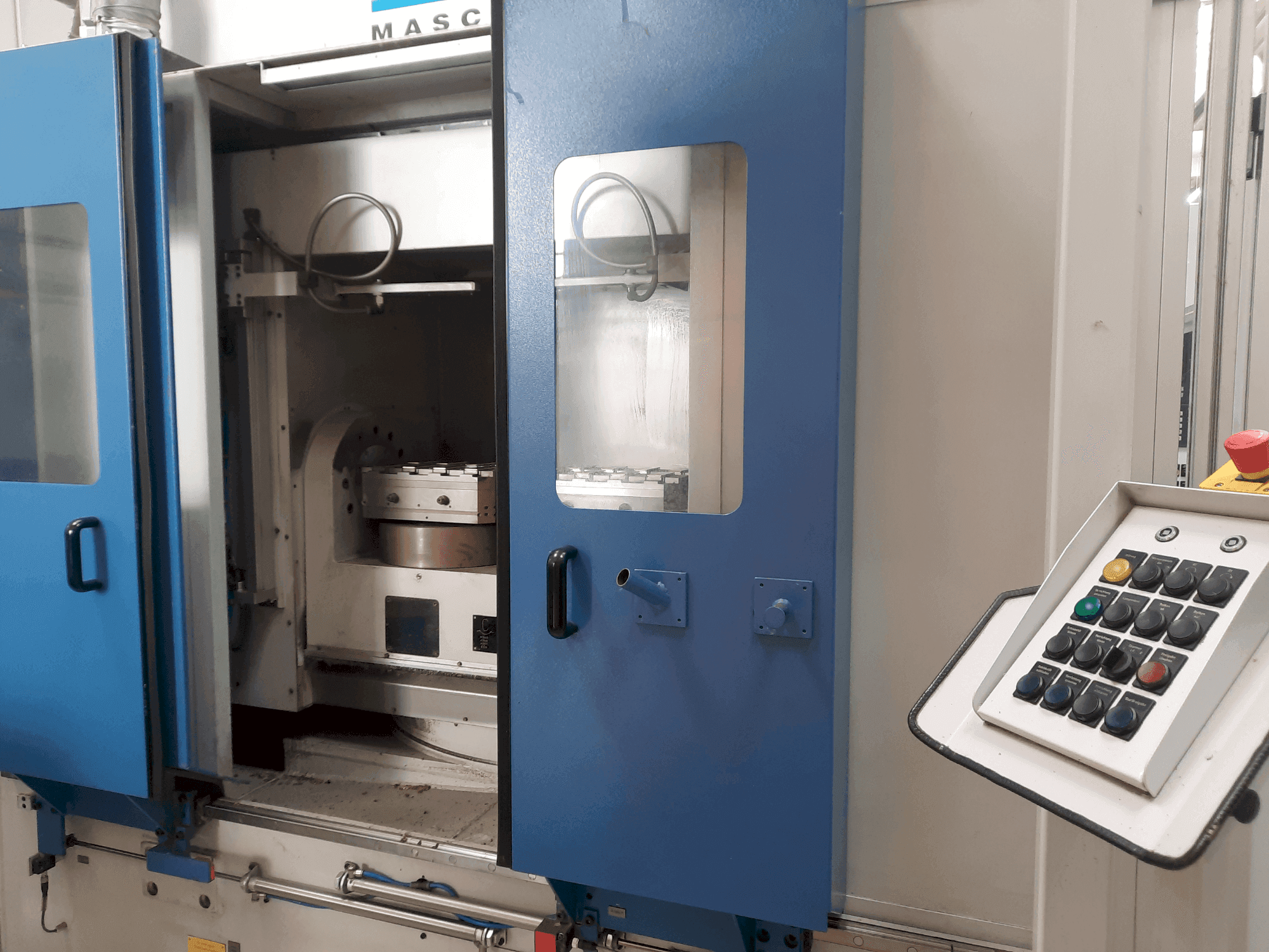 Frontansicht der SCHMID SE 371  Maschine