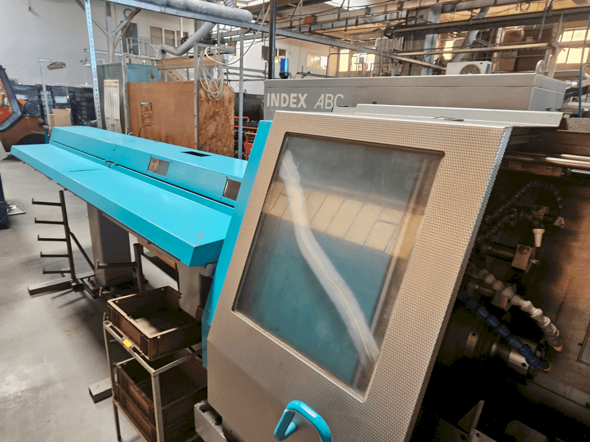 Frontansicht der Index ABC  Maschine