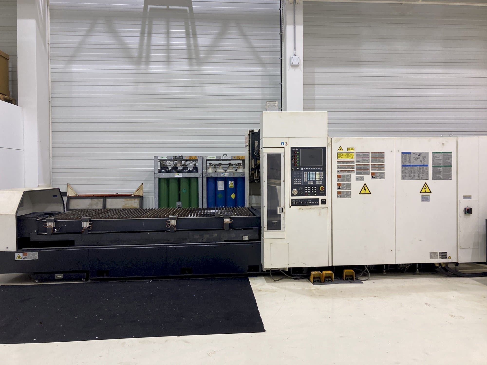 Frontansicht der Mazak Super Turbo-X 510 MK III RTC  Maschine