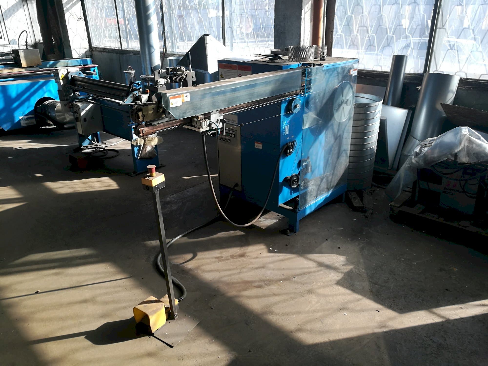 Frontansicht der SPIRO VSTW-E Hg  Maschine