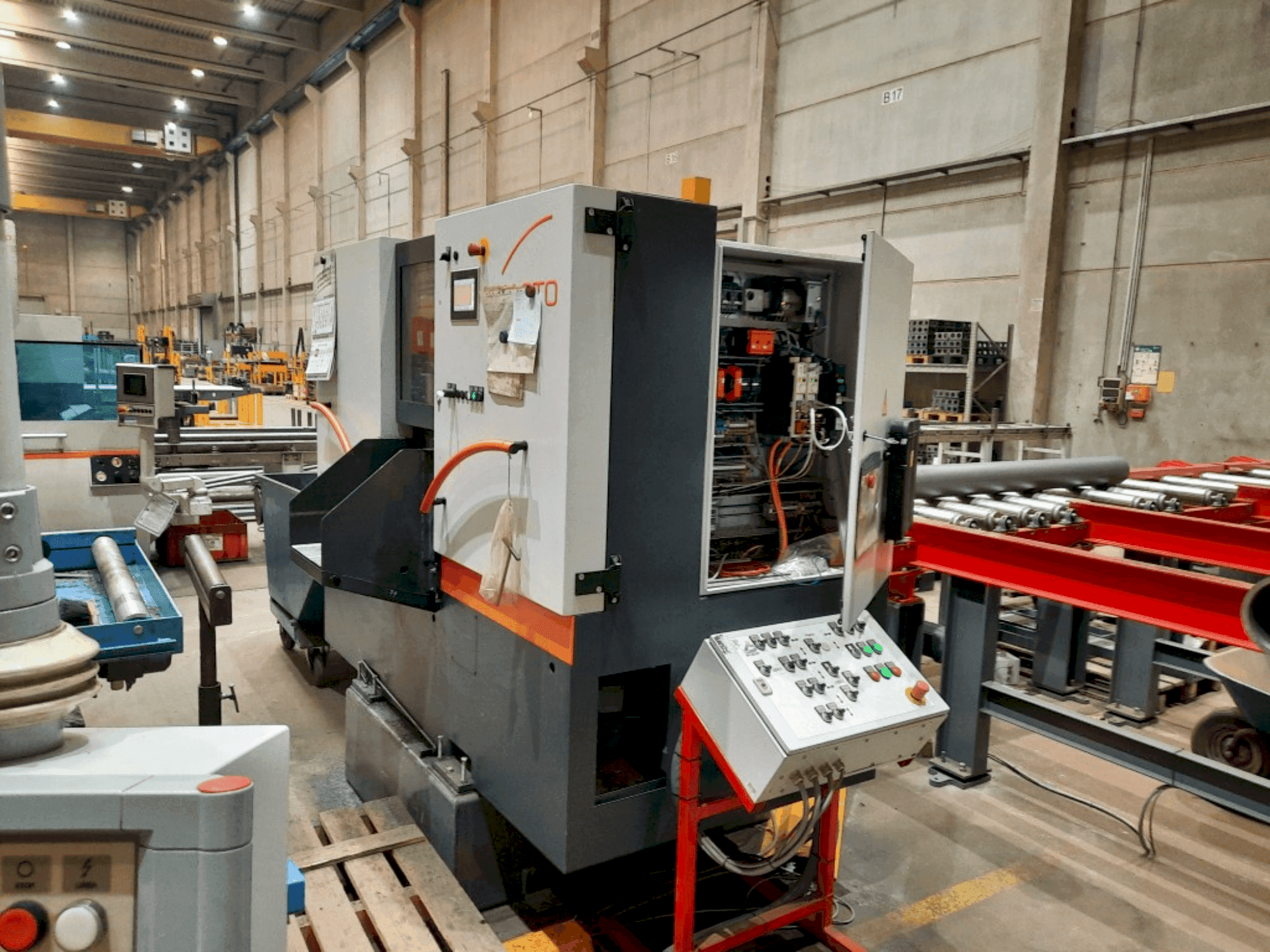 Frontansicht der KASTO WIN A3.3  Maschine