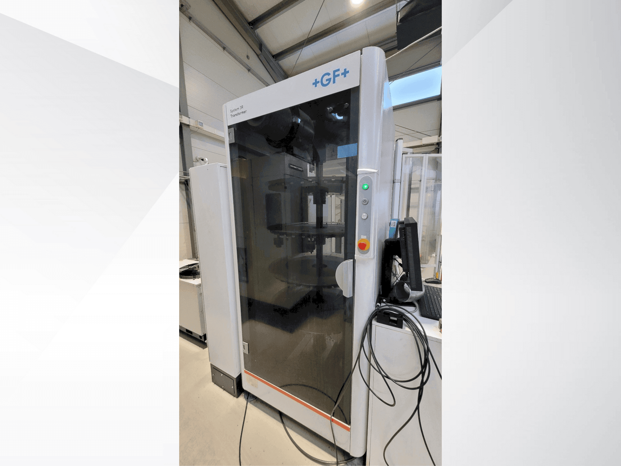 Frontansicht der +GF+ System 3R transformer  Maschine