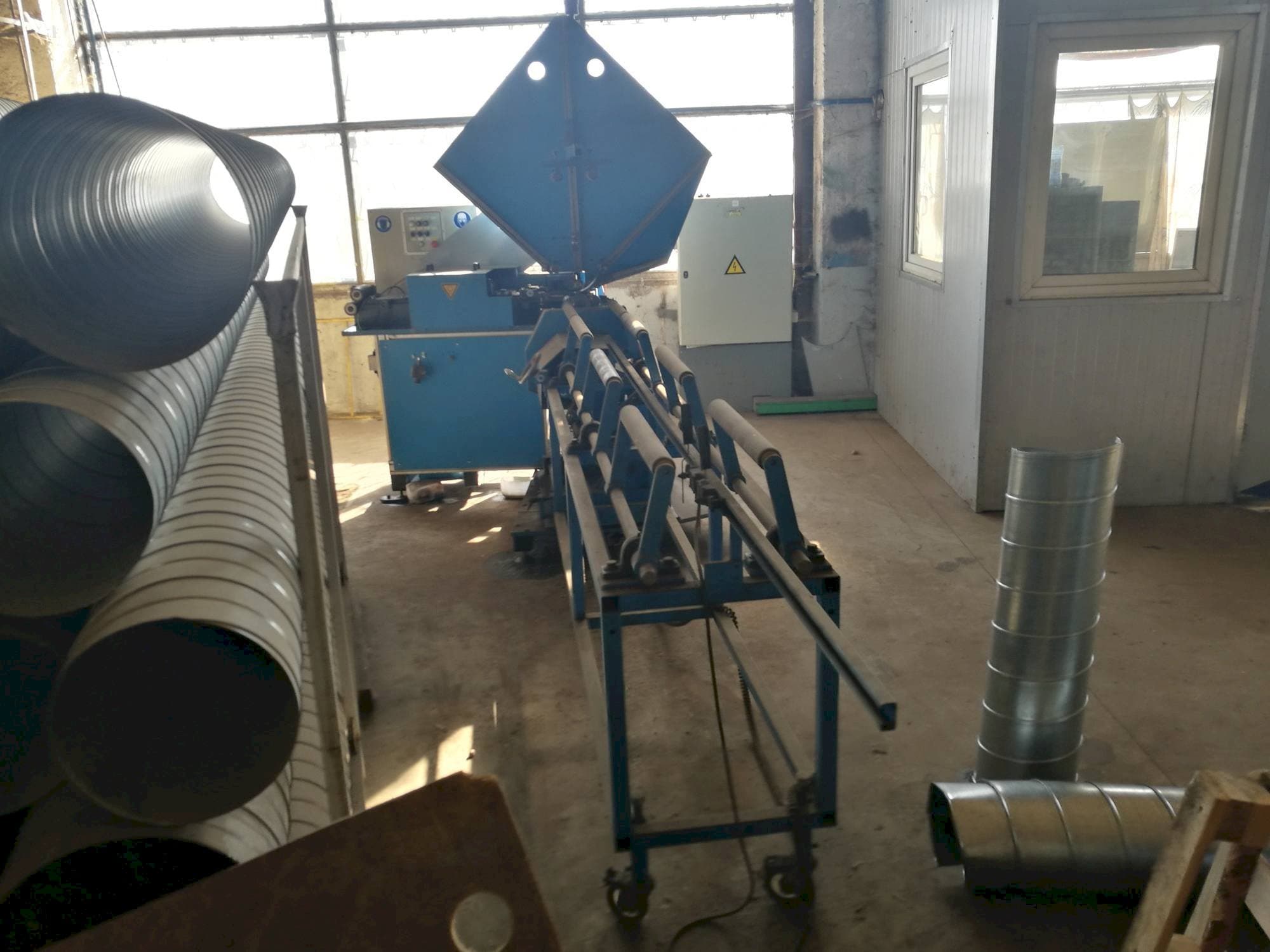 Frontansicht der SPIRO ALPHA 6  Maschine