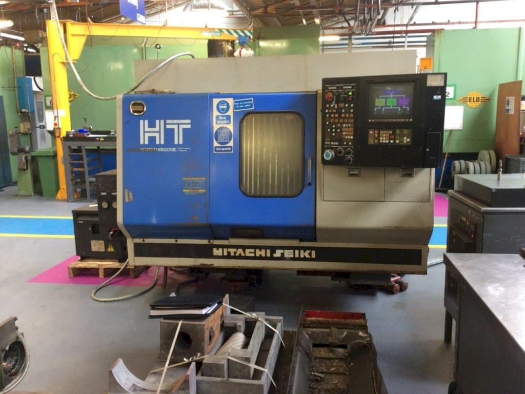Frontansicht der HITACHI SEIKI HT20SII  Maschine