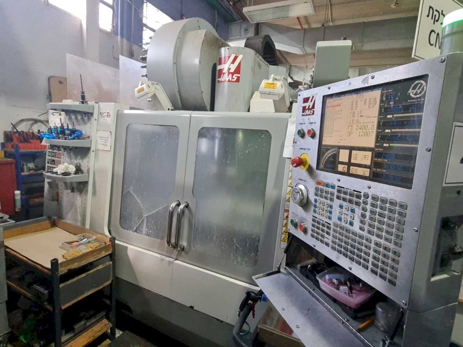 Frontansicht der HAAS VF-3SS  Maschine