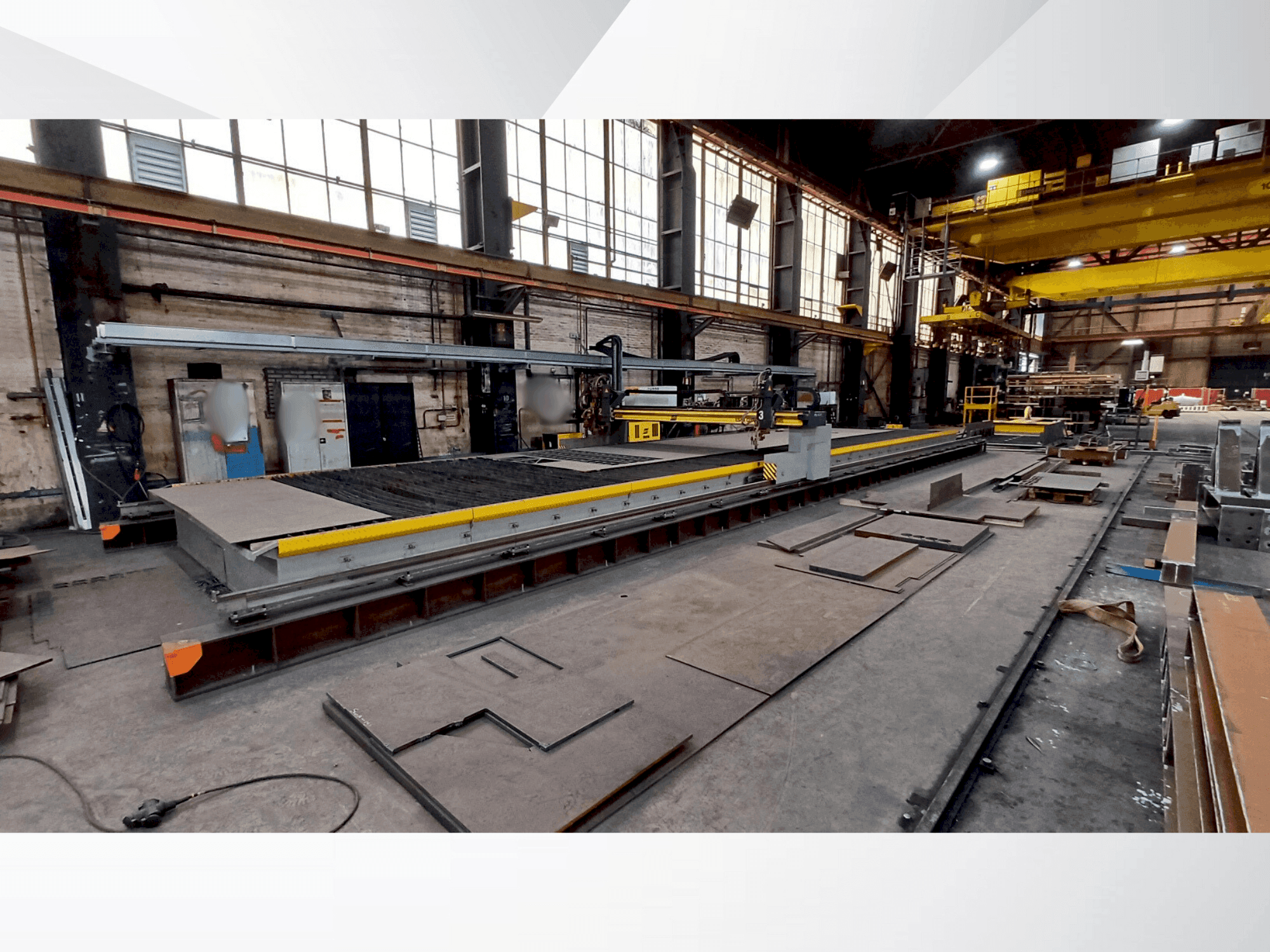 Frontansicht der ESAB SXE-P4500  Maschine