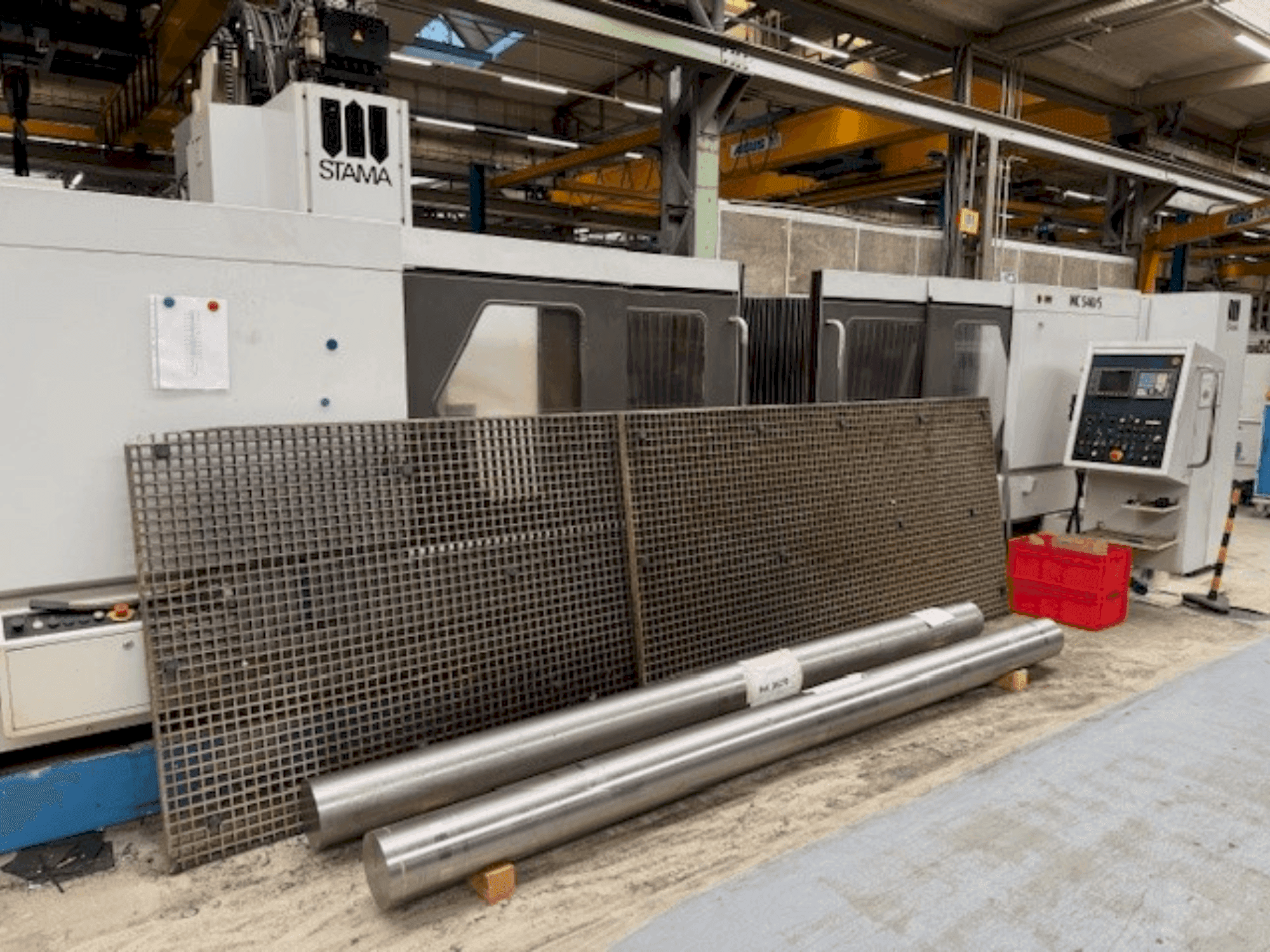 Frontansicht der STAMA MC 540  Maschine