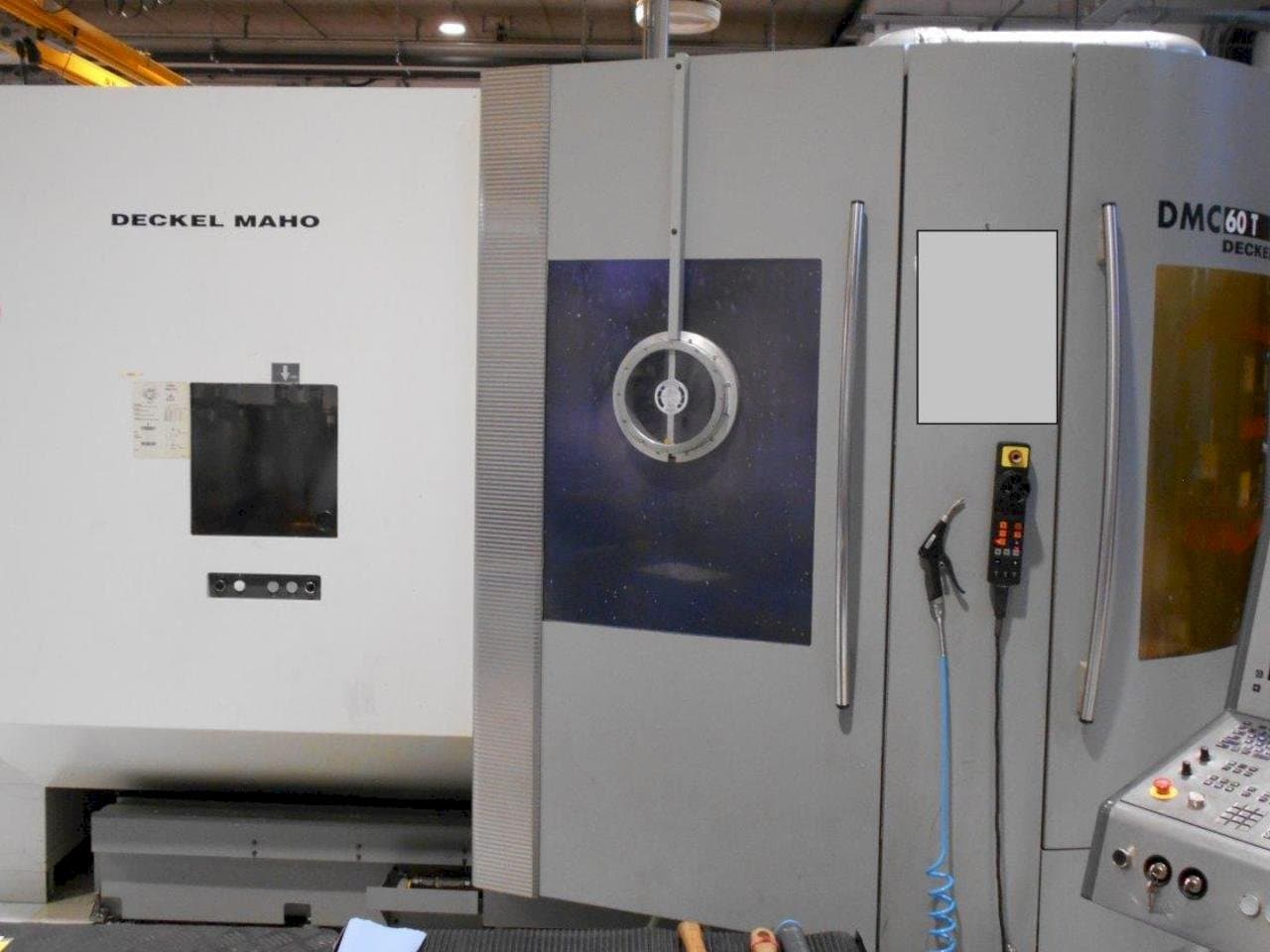 Frontansicht der DECKEL MAHO DMC 60T  Maschine