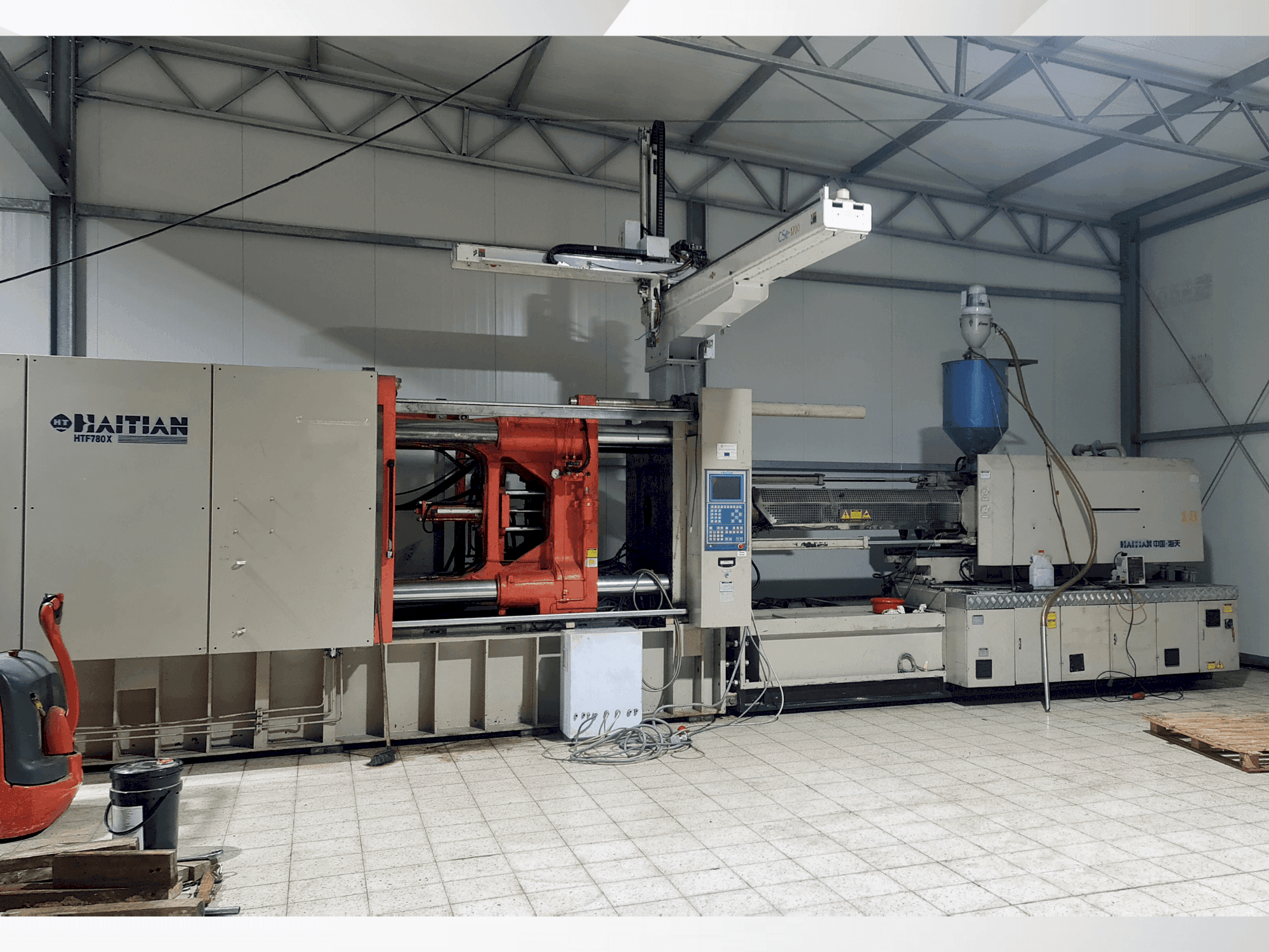 Frontansicht der HAITIAN HTF 780x  Maschine