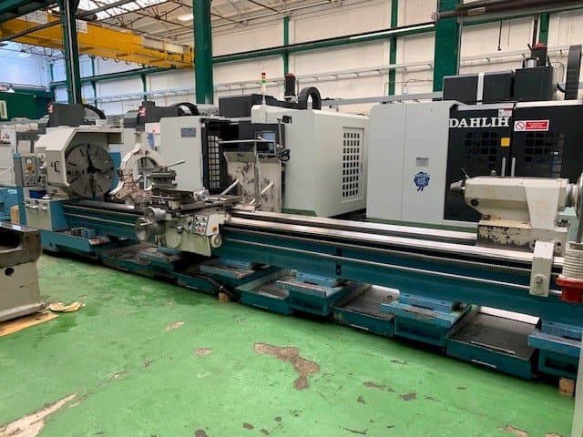 Frontansicht der Poreba TPK 80x5000  Maschine