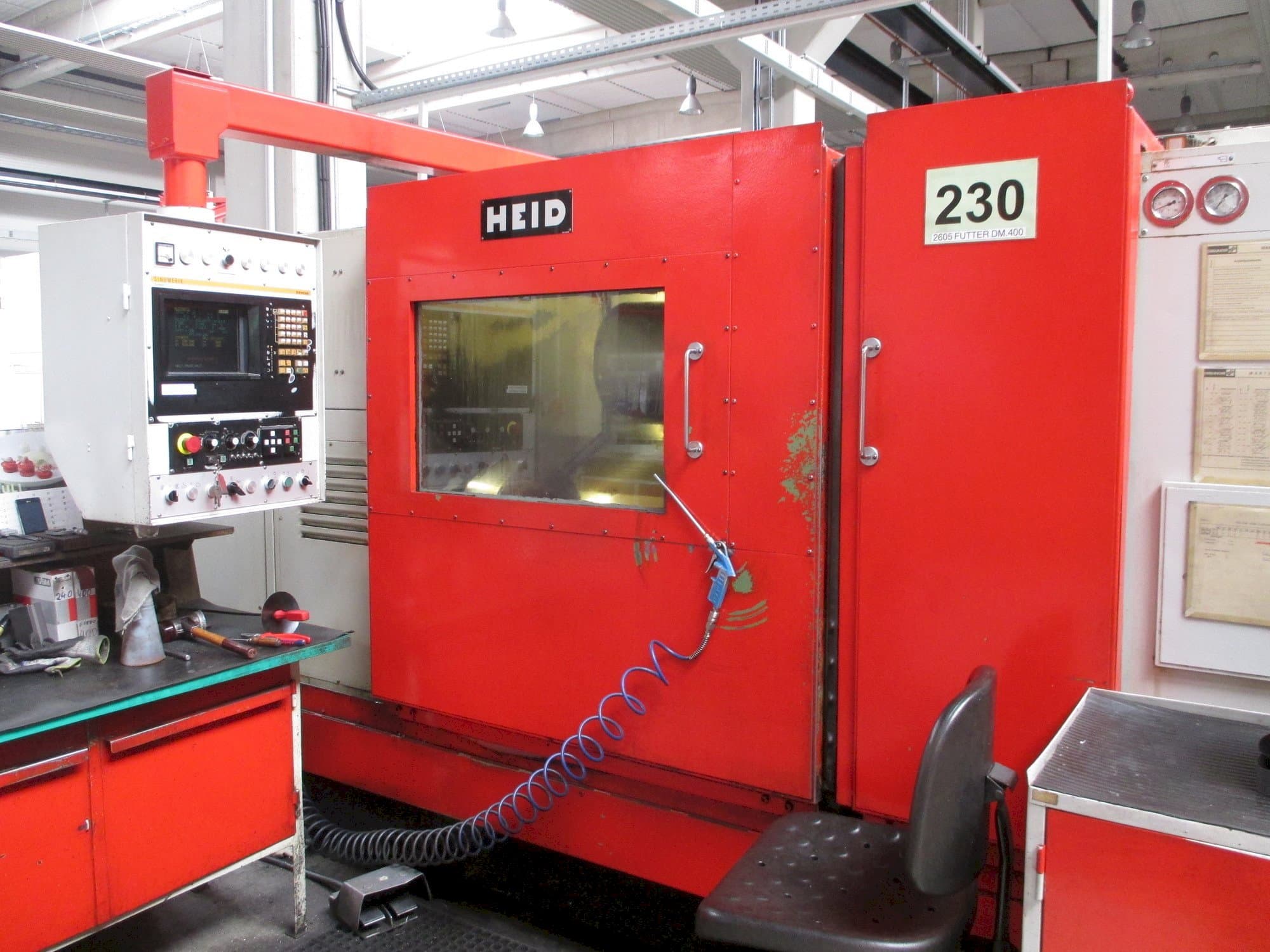 Frontansicht der HEID SDM12-NCC  Maschine