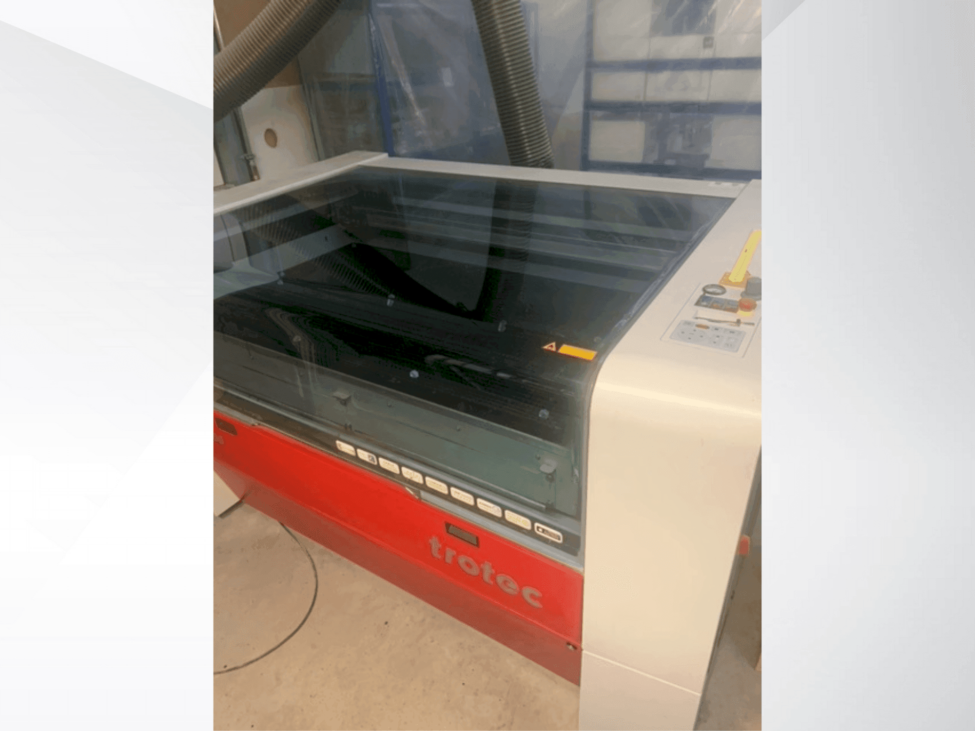 Frontansicht der Trotec SP500  Maschine