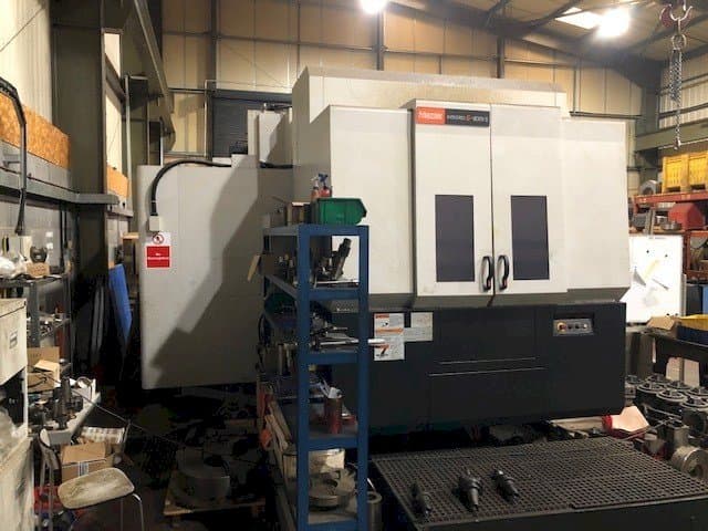 Frontansicht der Mazak Integrex 800V/5 II E  Maschine